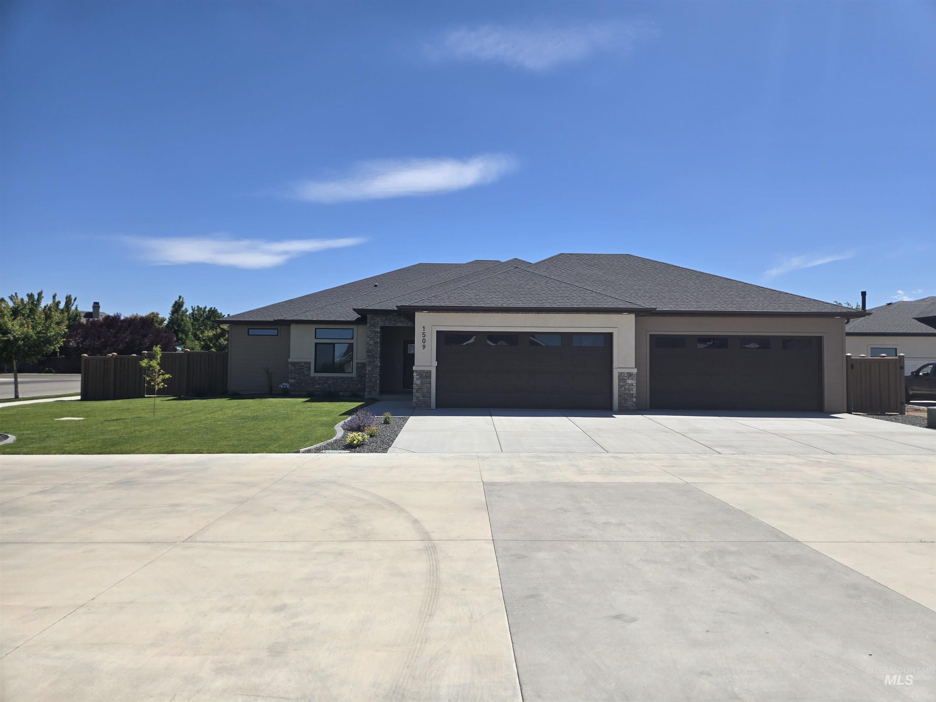 1509 Mountain View Drive, Twin Falls, Idaho 83301, 4 Bedrooms, 3 Bathrooms, Residential For Sale, Price $650,000, 98968098