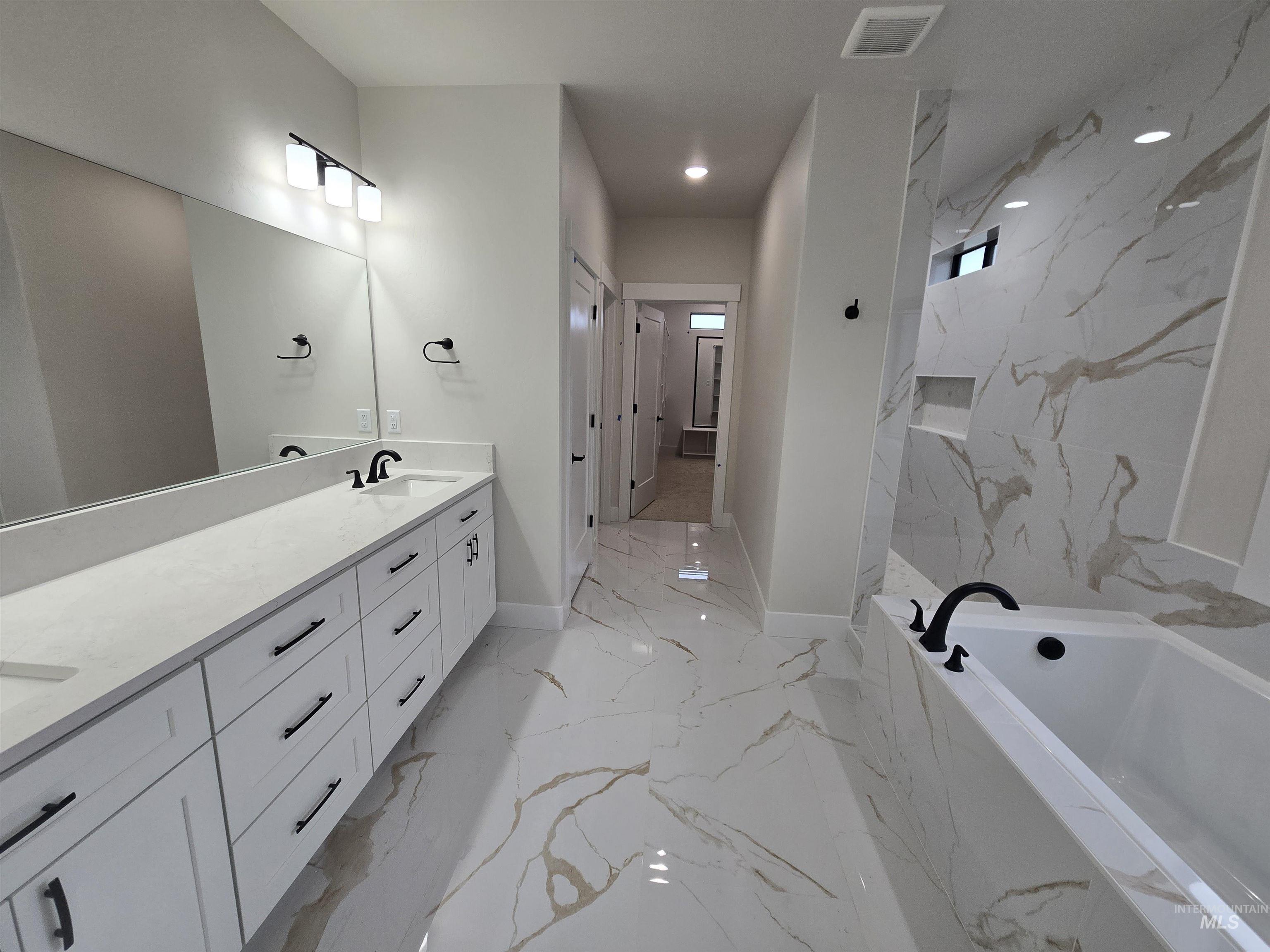 1509 Mountain View Drive, Twin Falls, Idaho 83301, 4 Bedrooms, 3 Bathrooms, Residential For Sale, Price $650,000,MLS 98968098