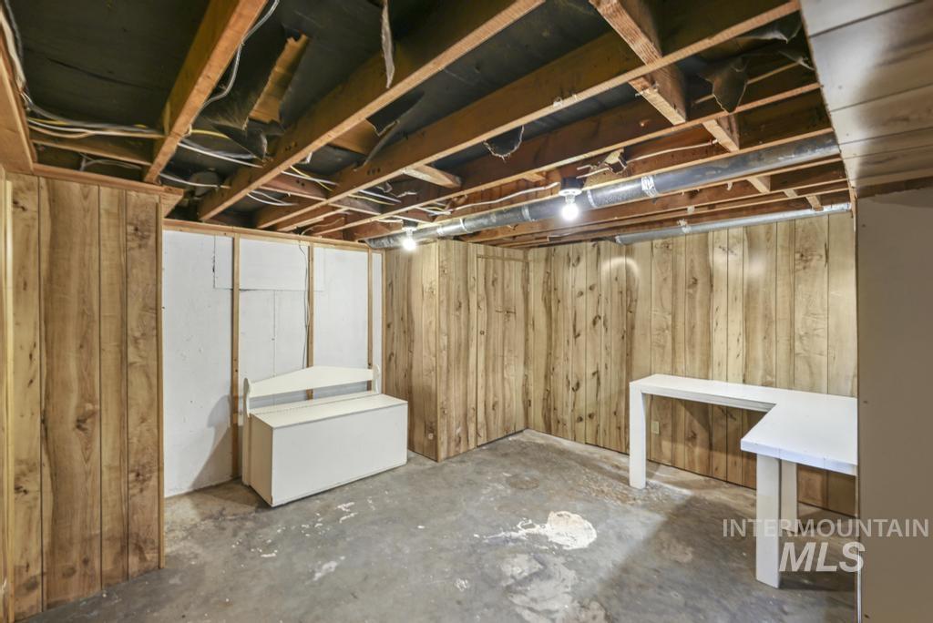 442 1st Ave W, Jerome, Idaho 83338, 3 Bedrooms, 2 Bathrooms, Residential For Sale, Price $314,900,MLS 98968100