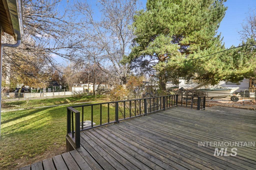 442 1st Ave W, Jerome, Idaho 83338, 3 Bedrooms, 2 Bathrooms, Residential For Sale, Price $314,900,MLS 98968100