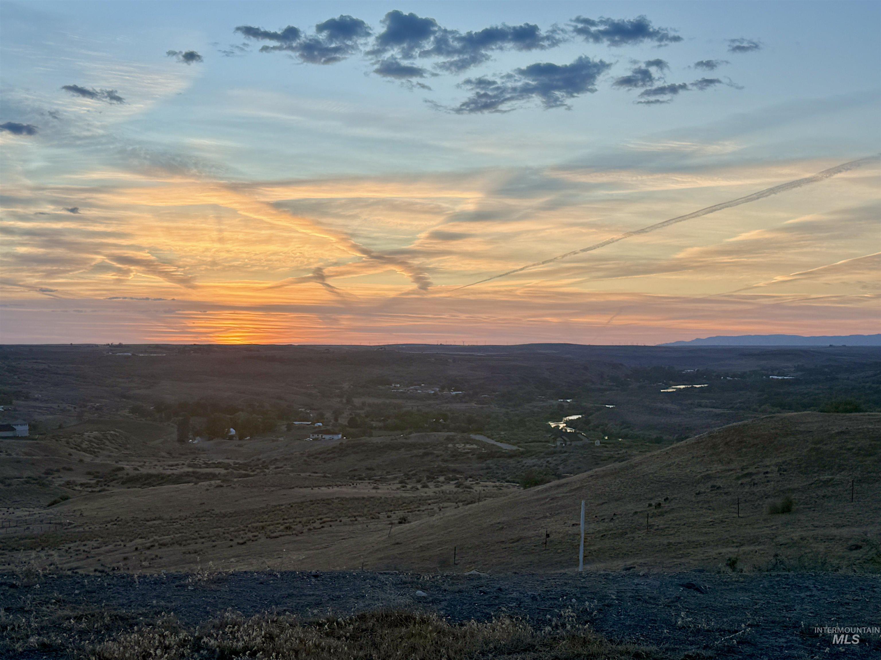 4504 Snake River Mesa, Buhl, Idaho 83316, Land For Sale, Price $77,000,MLS 98968107