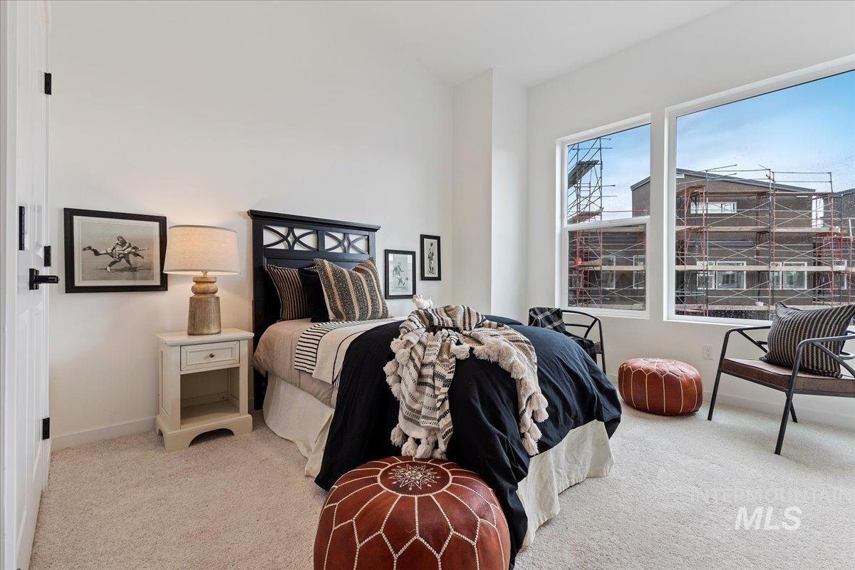 2013 S Makar Ln, Boise, Idaho 83706, 3 Bedrooms, 3 Bathrooms, Residential For Sale, Price $625,000,MLS 98968115