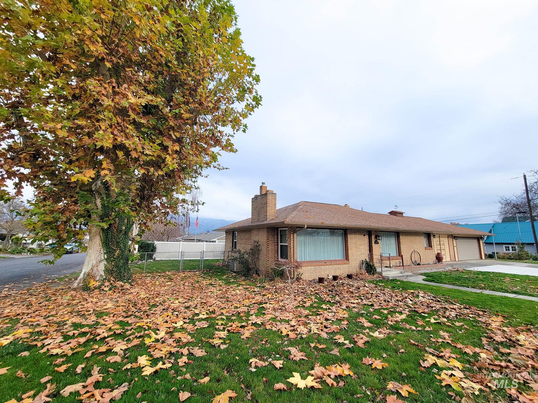 618 Highland, Clarkston, Idaho 99403, 3 Bedrooms, 2 Bathrooms, Residential For Sale, Price $399,900, 98968117