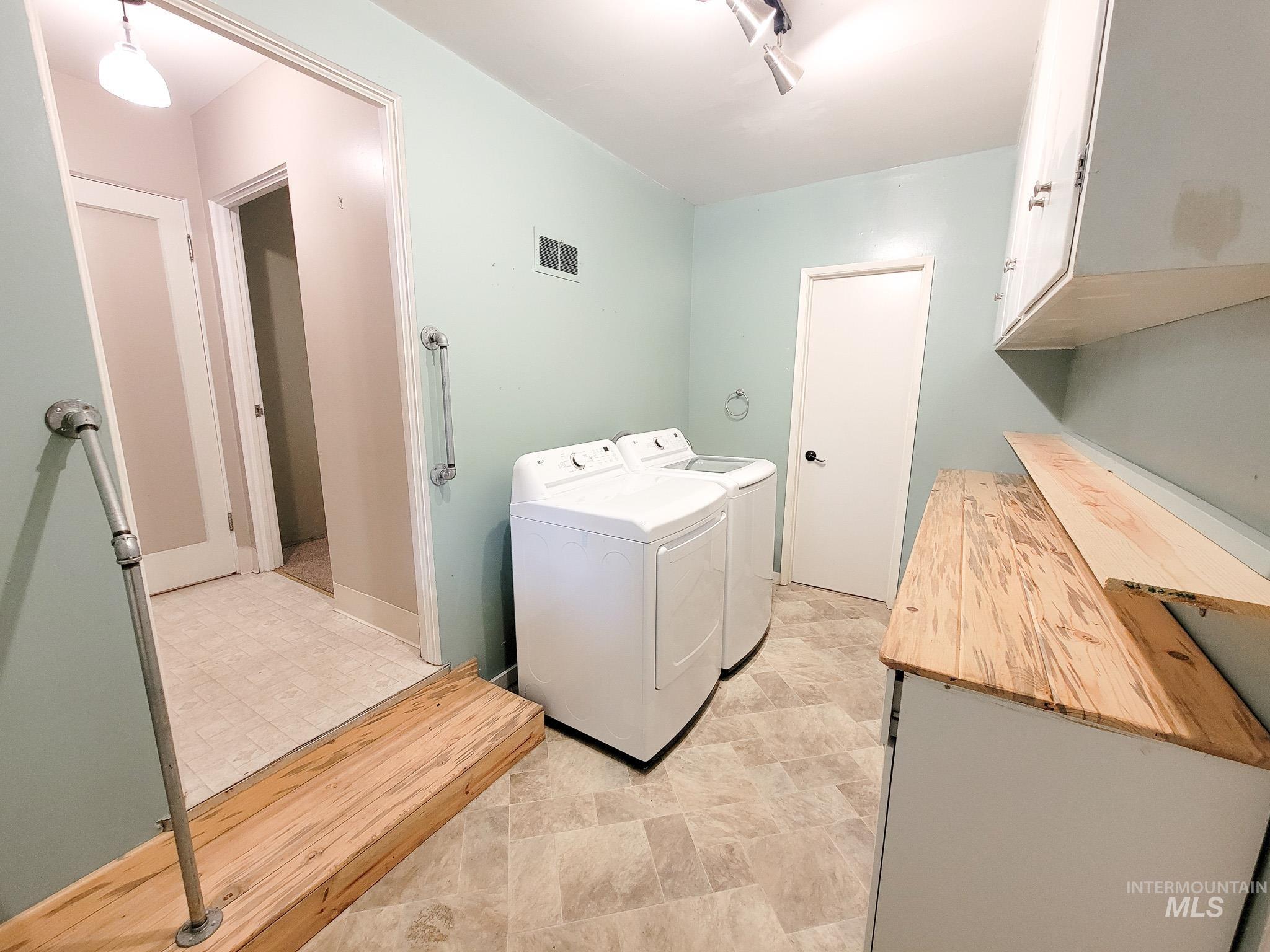 618 Highland, Clarkston, Idaho 99403, 3 Bedrooms, 2 Bathrooms, Residential For Sale, Price $395,000, 98968117