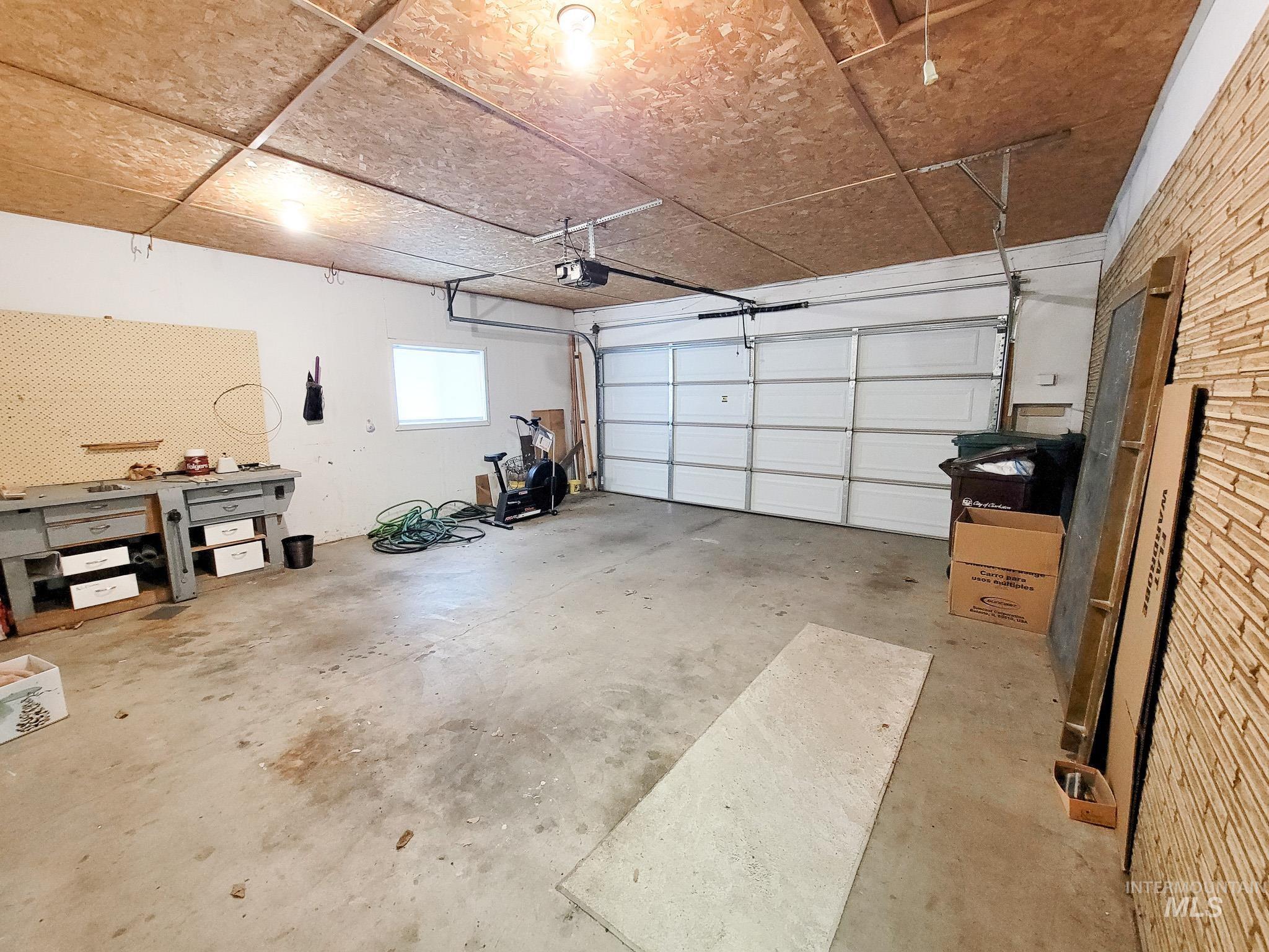 618 Highland, Clarkston, Idaho 99403, 3 Bedrooms, 2 Bathrooms, Residential For Sale, Price $399,900, 98968117