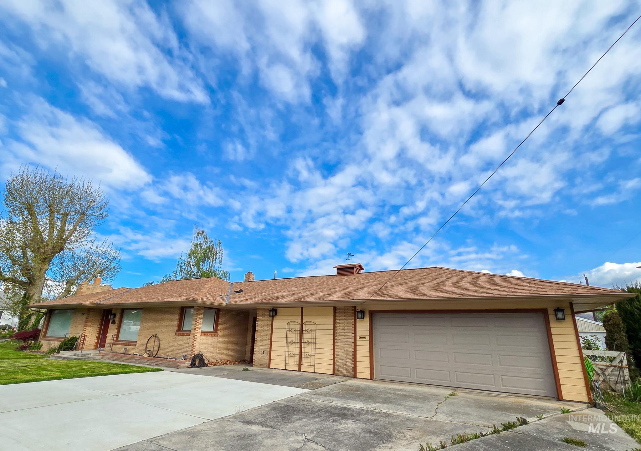 618 Highland, Clarkston, Idaho 99403, 3 Bedrooms, 2 Bathrooms, Residential For Sale, Price $395,000, 98968117