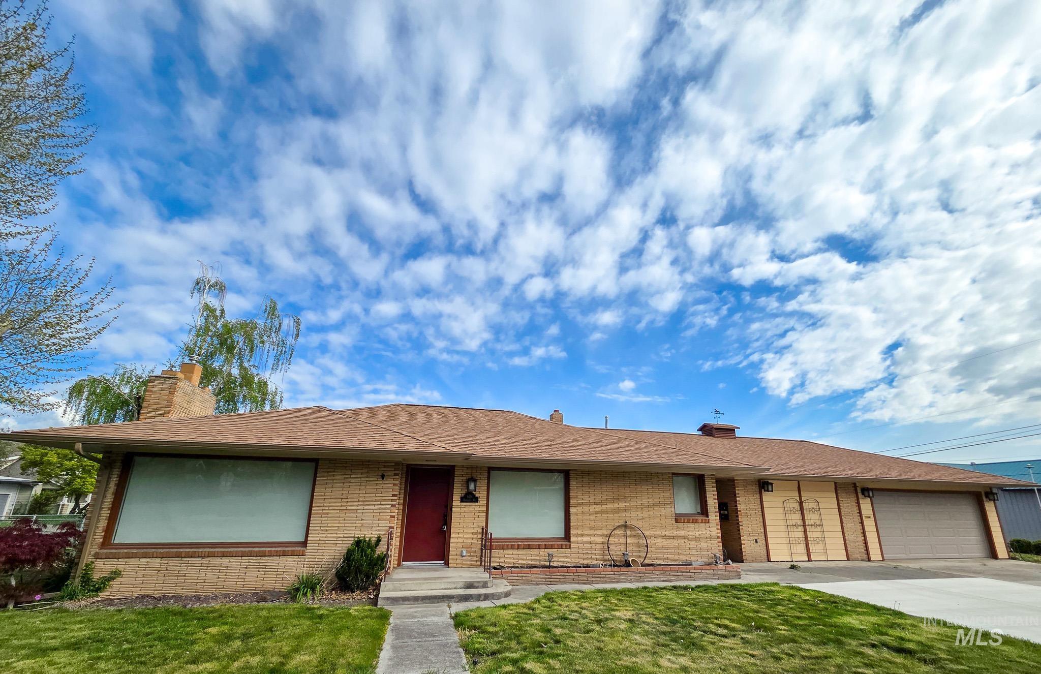 618 Highland, Clarkston, Idaho 99403, 3 Bedrooms, 2 Bathrooms, Residential For Sale, Price $395,000, 98968117