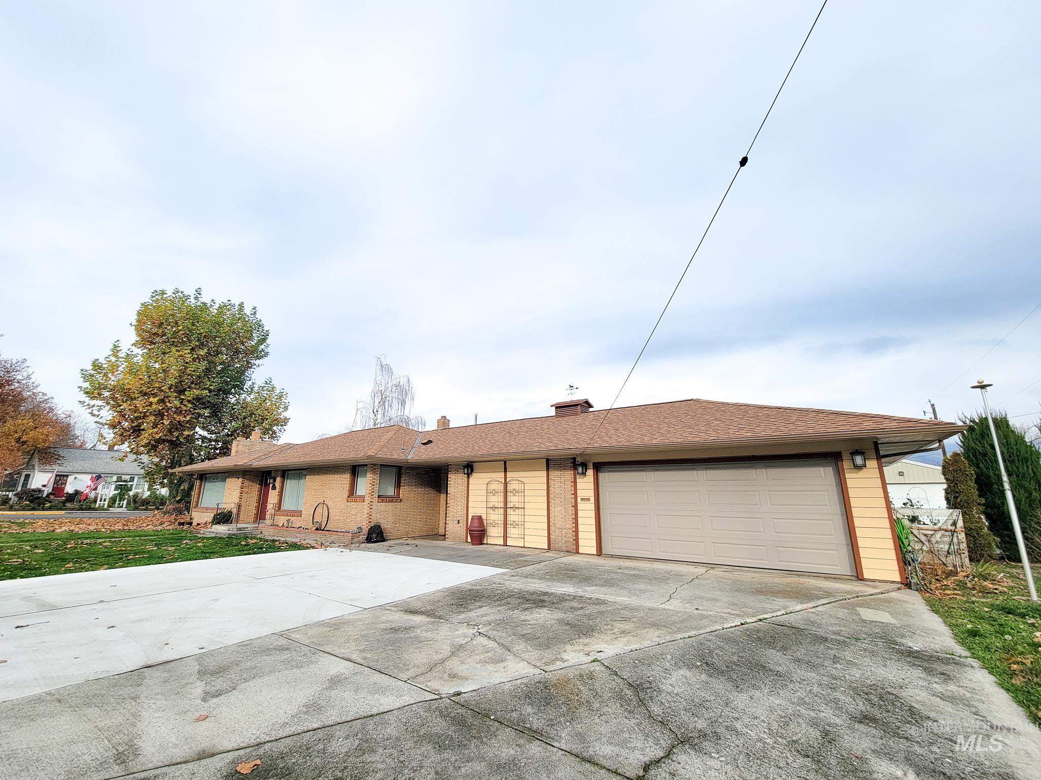 618 Highland, Clarkston, Idaho 99403, 3 Bedrooms, 2 Bathrooms, Residential For Sale, Price $399,900, 98968117