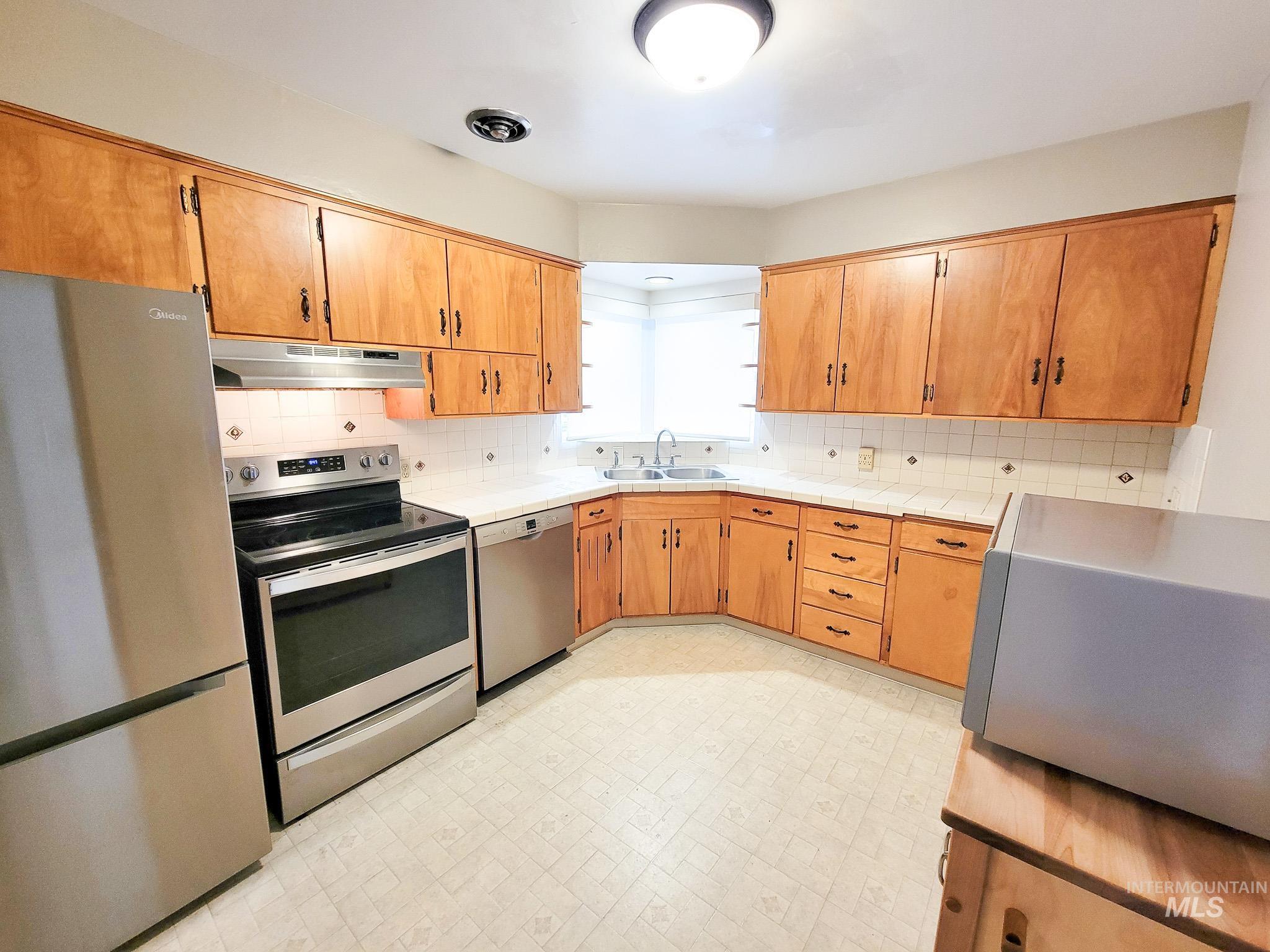 618 Highland, Clarkston, Idaho 99403, 3 Bedrooms, 2 Bathrooms, Residential For Sale, Price $395,000, 98968117