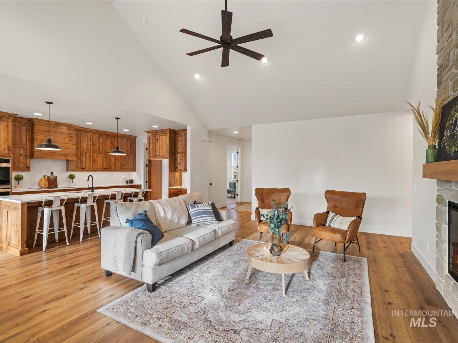 535 E Distributor Dr, Boise, Idaho 83716, 3 Bedrooms, 2.5 Bathrooms, Residential For Sale, Price $674,900,MLS 98968124