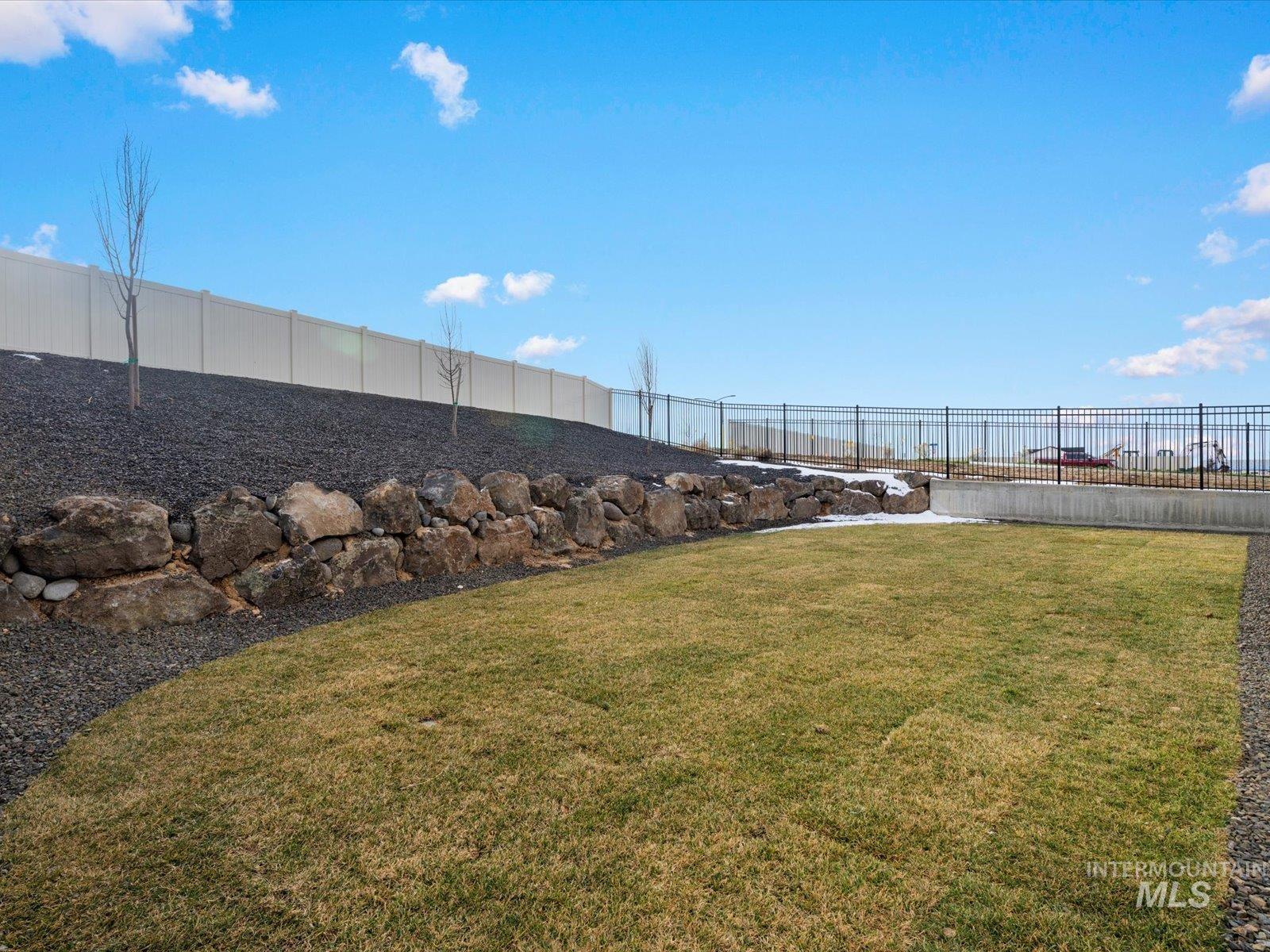 535 E Distributor Dr, Boise, Idaho 83716, 3 Bedrooms, 2.5 Bathrooms, Residential For Sale, Price $674,900,MLS 98968124