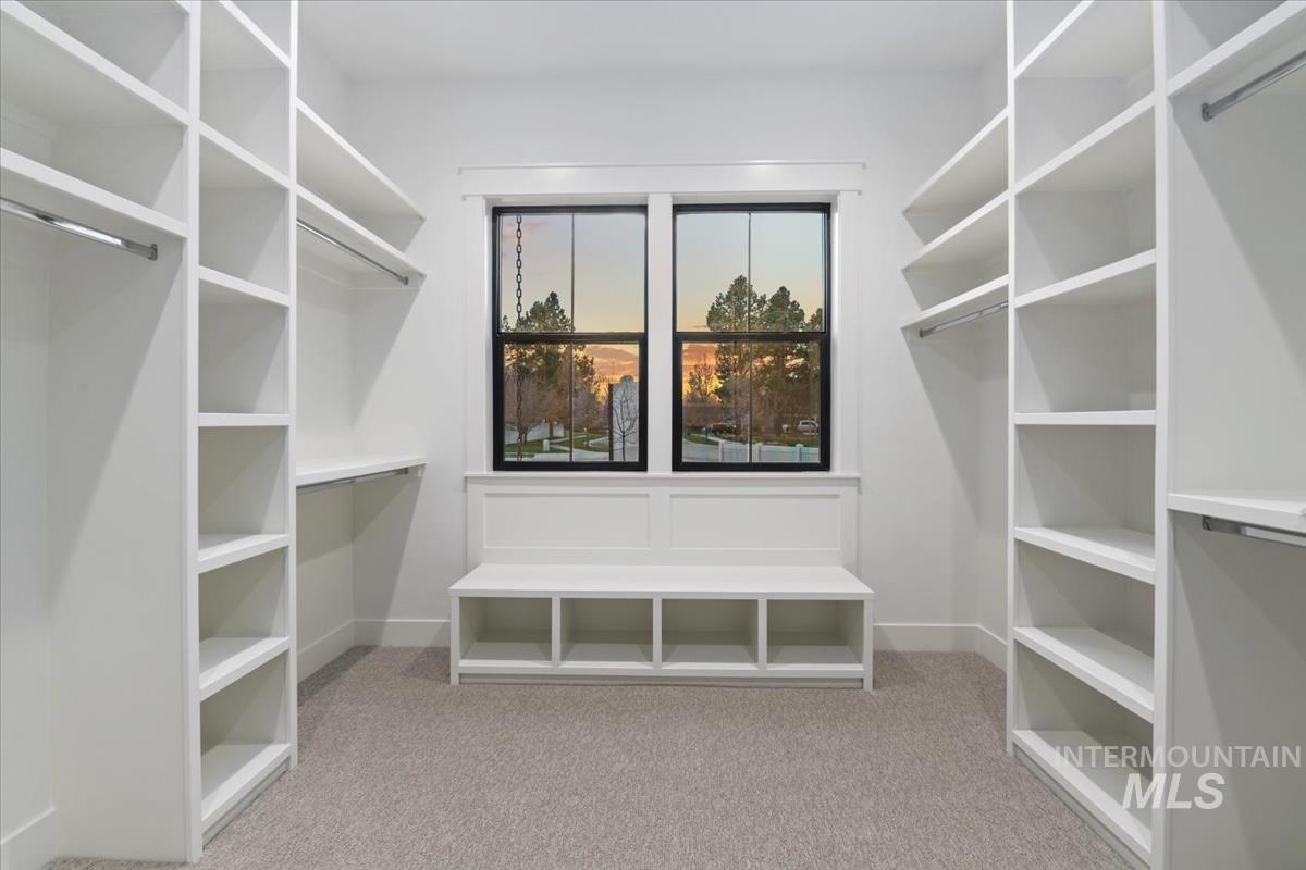 252 N Timber Wolf Pl, Eagle, Idaho 83616, 4 Bedrooms, 3.5 Bathrooms, Residential For Sale, Price $1,387,900,MLS 98968125