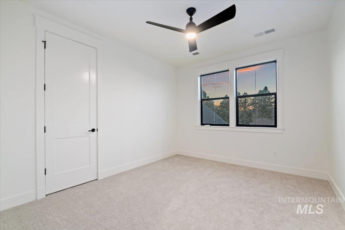 252 N Timber Wolf Pl, Eagle, Idaho 83616, 4 Bedrooms, 3.5 Bathrooms, Residential For Sale, Price $1,387,900,MLS 98968125