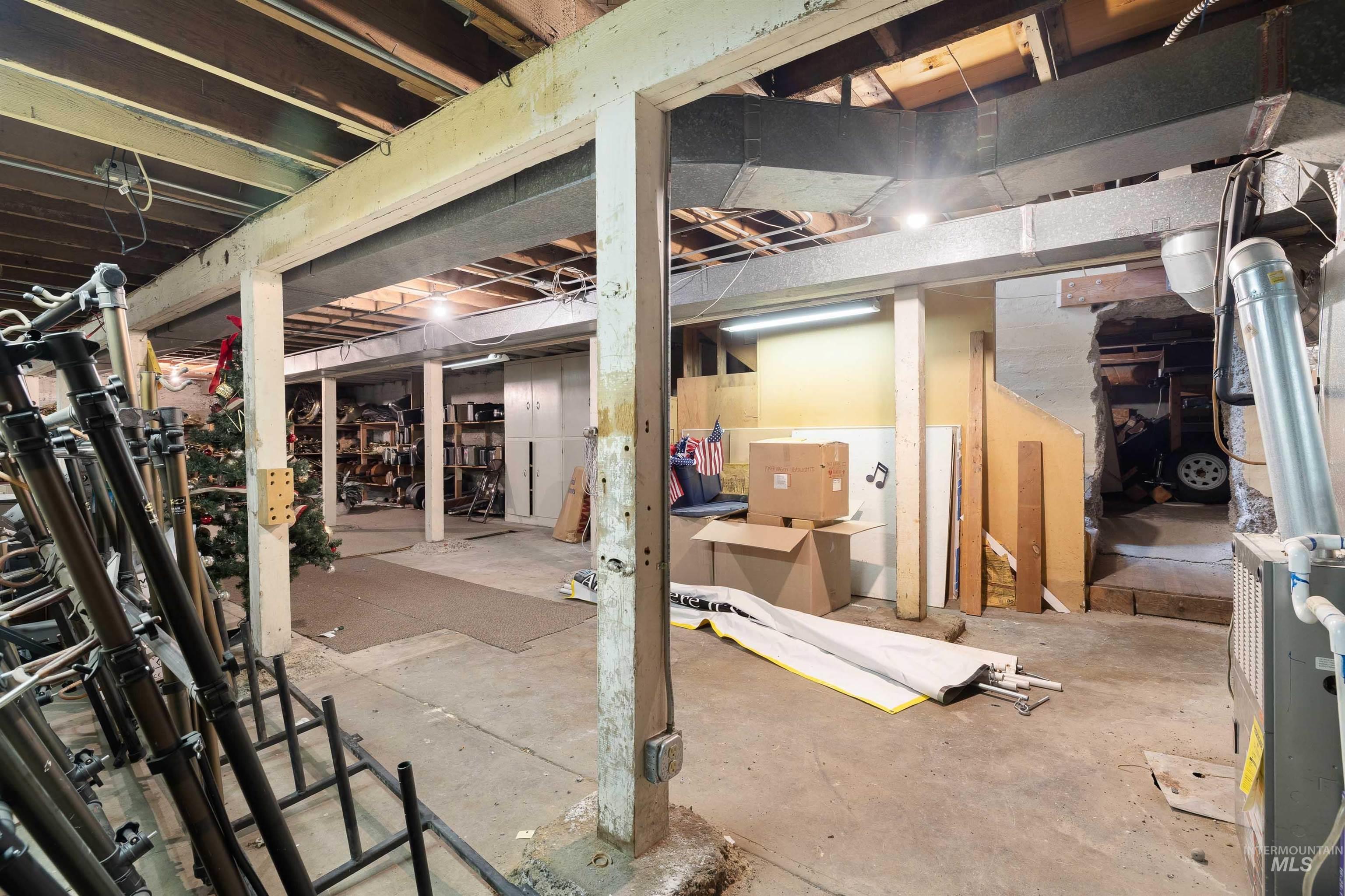 1328 Overland Ave, Burley, Idaho 83318, Business/Commercial For Sale, Price $460,000,MLS 98968128