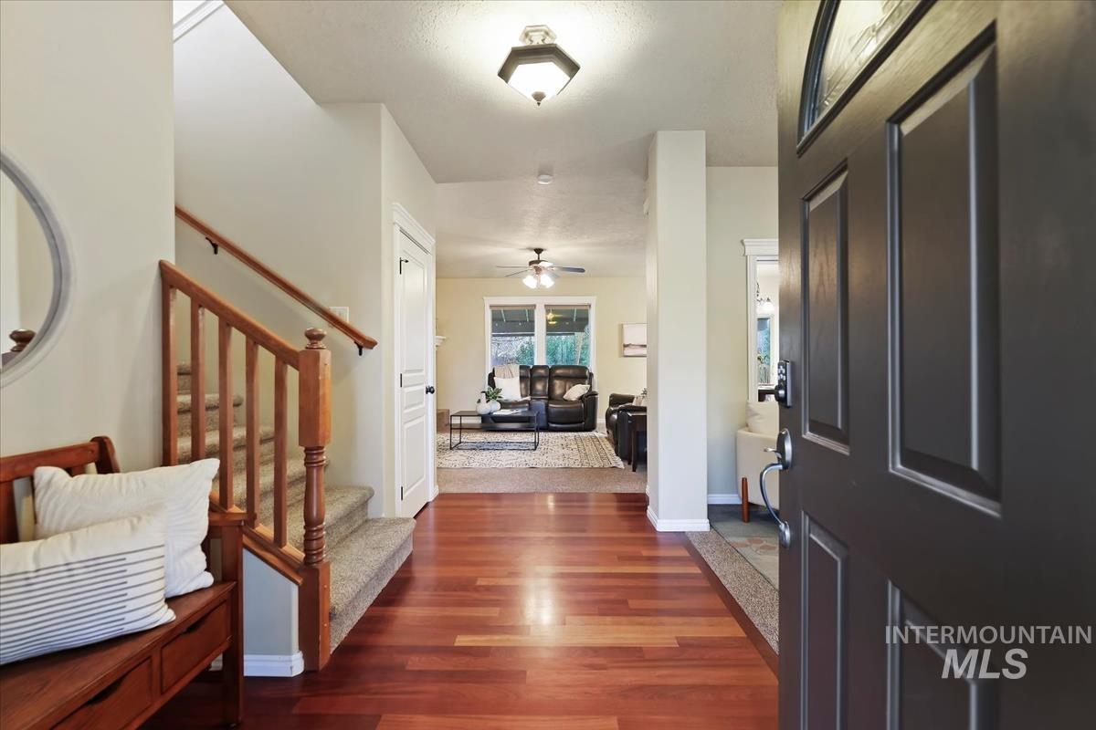 3450 E Shergar Ct, Meridian, Idaho 83642, 5 Bedrooms, 3.5 Bathrooms, Residential For Sale, Price $682,000,MLS 98968129