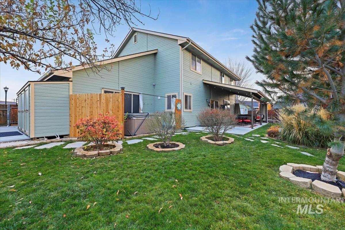 3450 E Shergar Ct, Meridian, Idaho 83642, 5 Bedrooms, 3.5 Bathrooms, Residential For Sale, Price $682,000,MLS 98968129