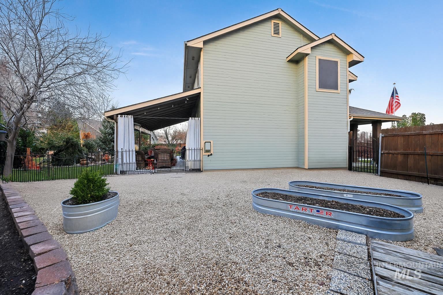 3450 E Shergar Ct, Meridian, Idaho 83642, 5 Bedrooms, 3.5 Bathrooms, Residential For Sale, Price $682,000,MLS 98968129