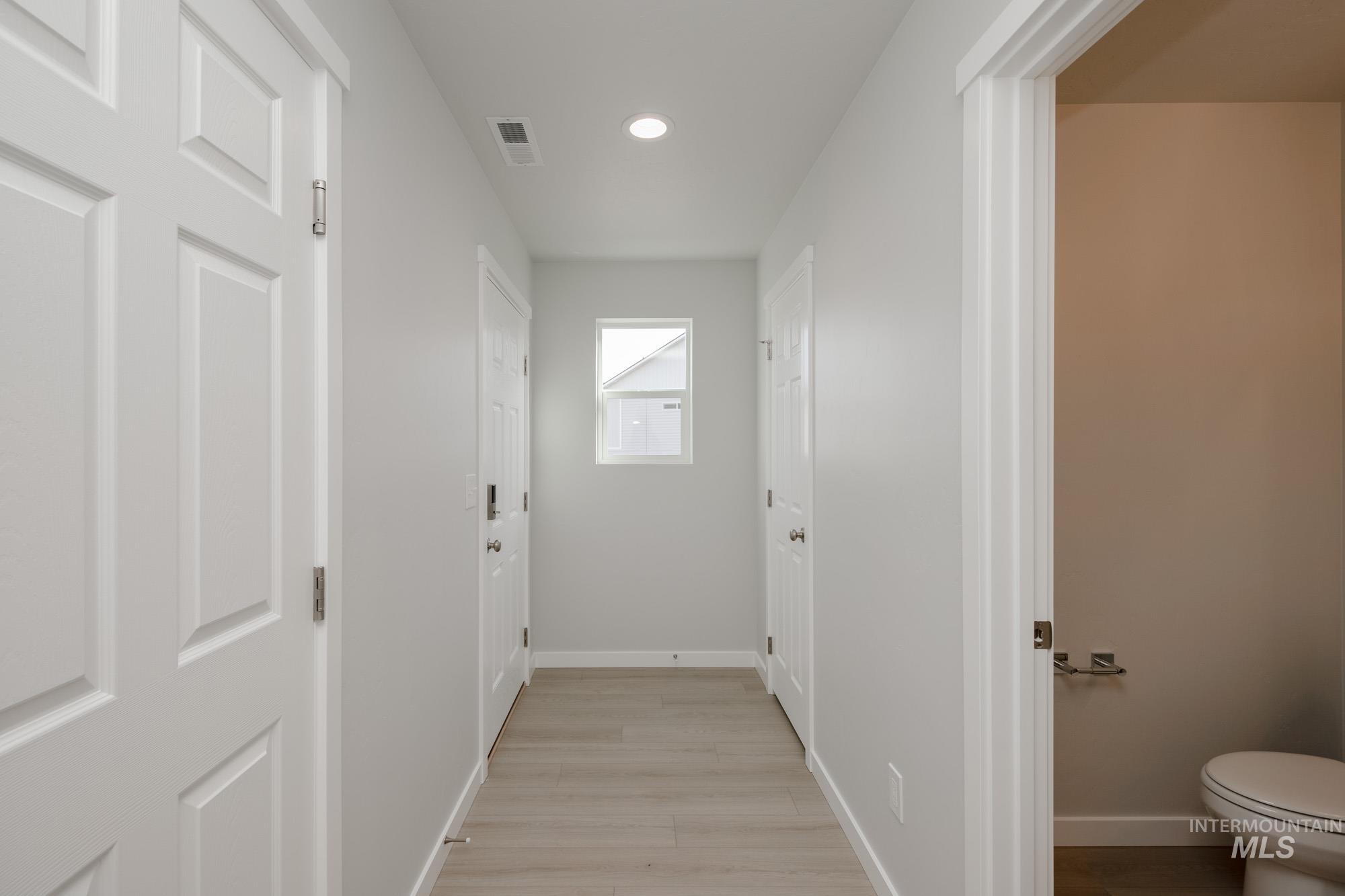 231 Caribou Ct, Horseshoe Bend, Idaho 83629, 4 Bedrooms, 2.5 Bathrooms, Residential For Sale, Price $449,990,MLS 98968136