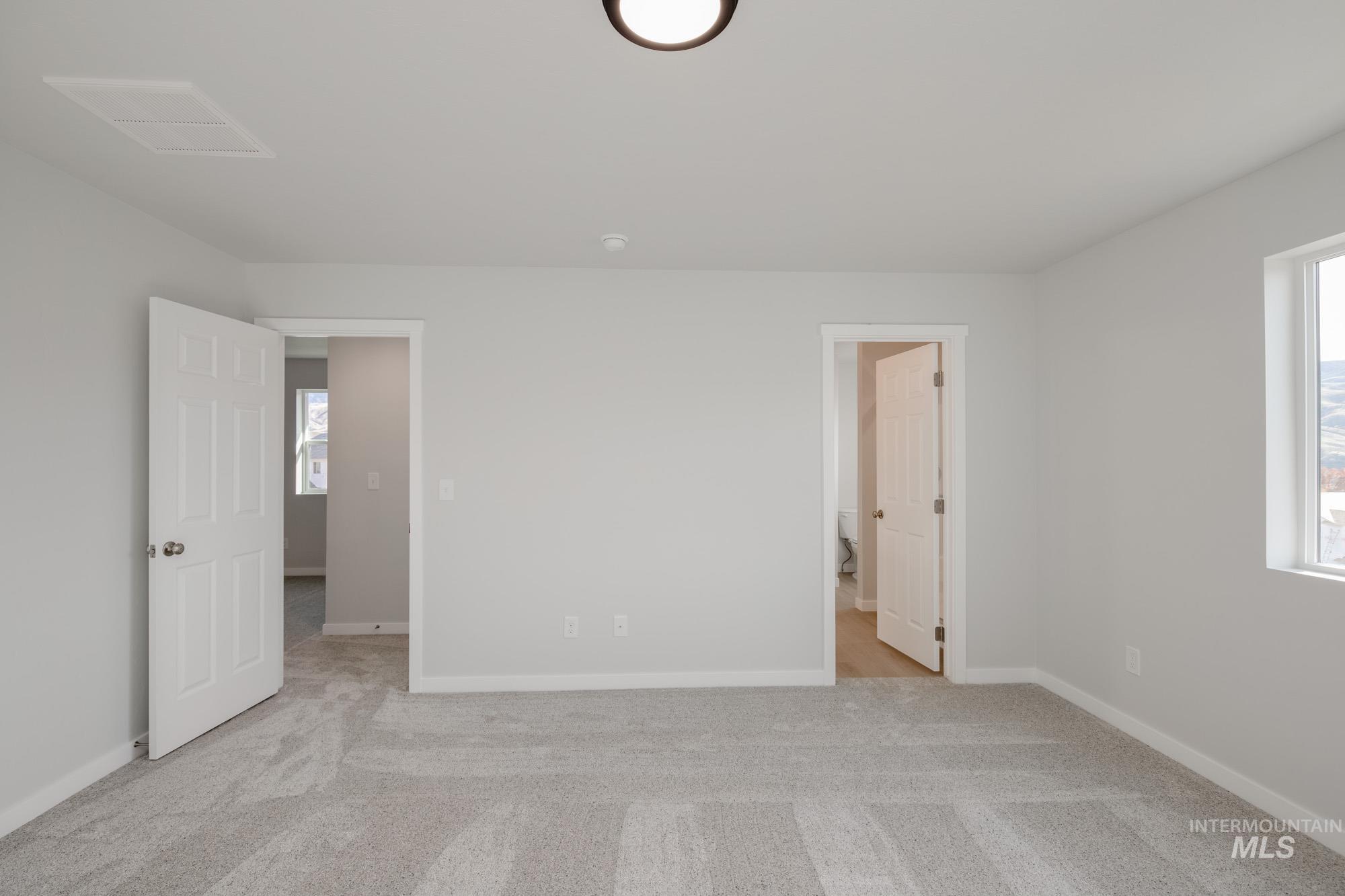 231 Caribou Ct, Horseshoe Bend, Idaho 83629, 4 Bedrooms, 2.5 Bathrooms, Residential For Sale, Price $449,990,MLS 98968136