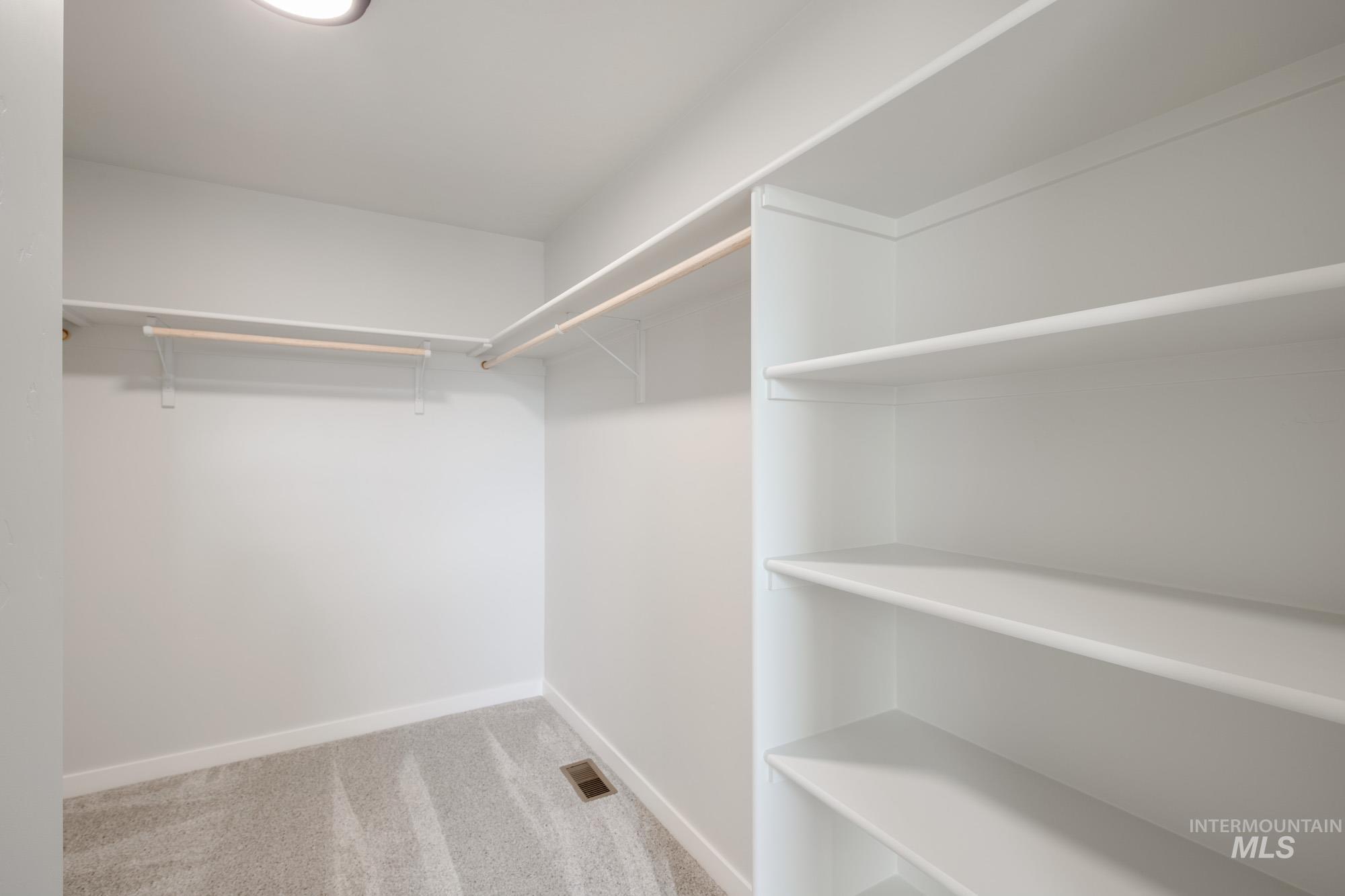 231 Caribou Ct, Horseshoe Bend, Idaho 83629, 4 Bedrooms, 2.5 Bathrooms, Residential For Sale, Price $449,990,MLS 98968136