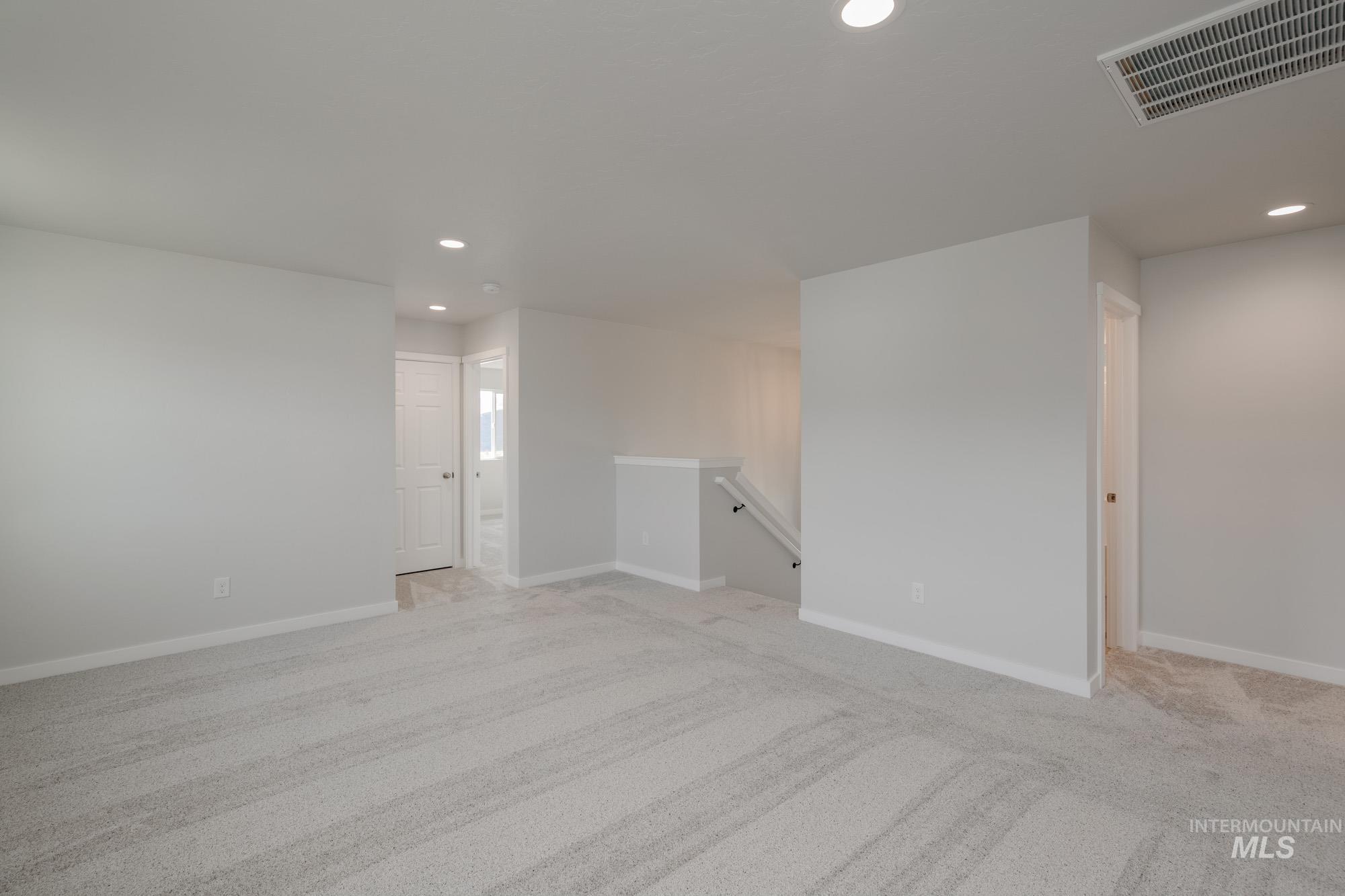 231 Caribou Ct, Horseshoe Bend, Idaho 83629, 4 Bedrooms, 2.5 Bathrooms, Residential For Sale, Price $449,990,MLS 98968136