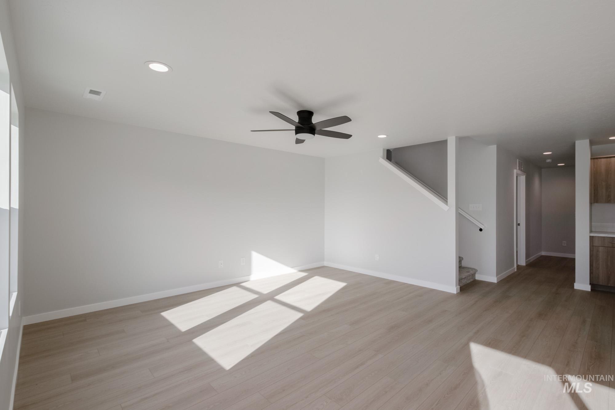 231 Caribou Ct, Horseshoe Bend, Idaho 83629, 4 Bedrooms, 2.5 Bathrooms, Residential For Sale, Price $449,990,MLS 98968136