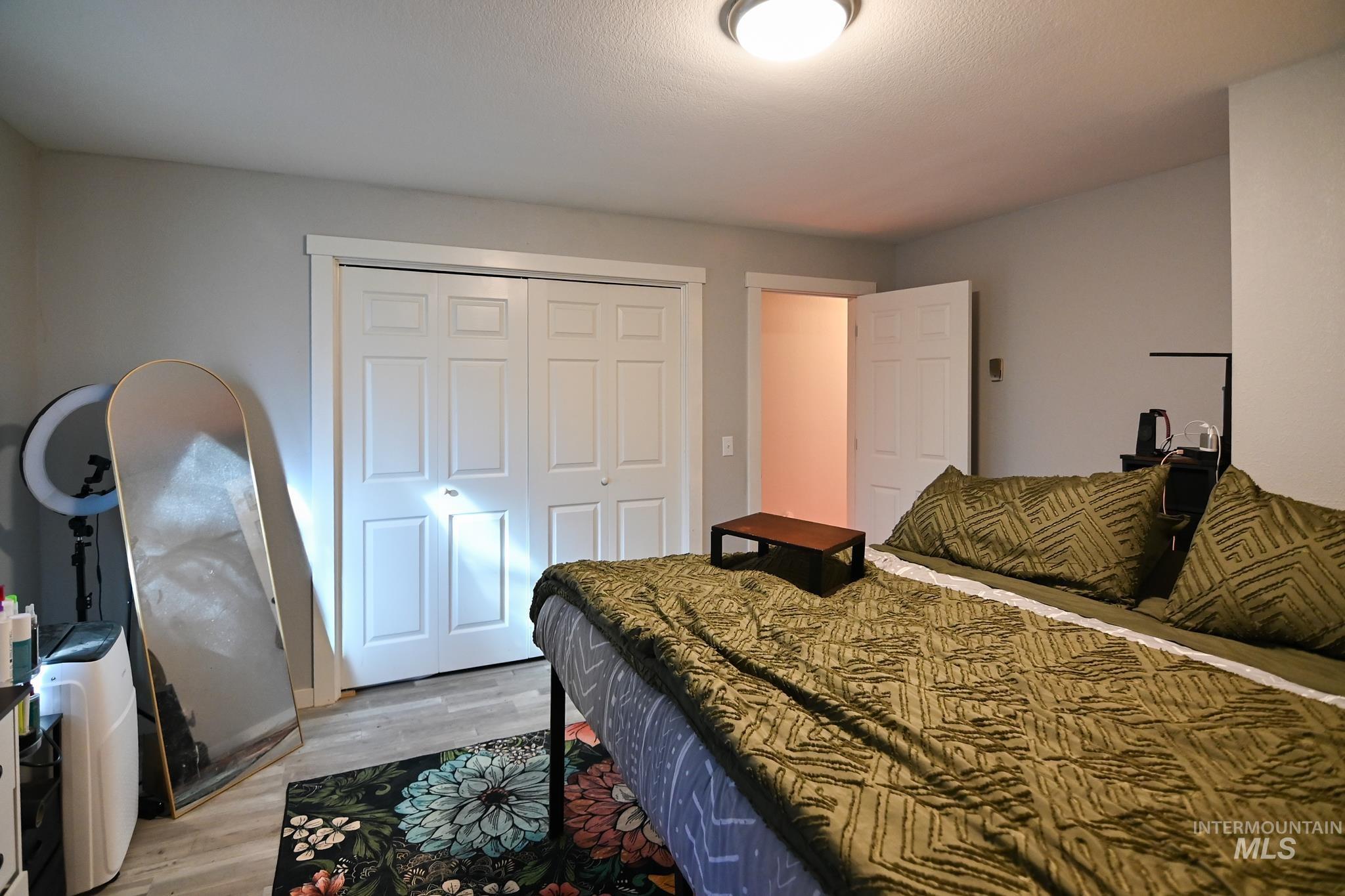 1711 1st Street S, Nampa, Idaho 83651, 2 Bedrooms, 2 Bathrooms, Residential For Sale, Price $199,500,MLS 98968139