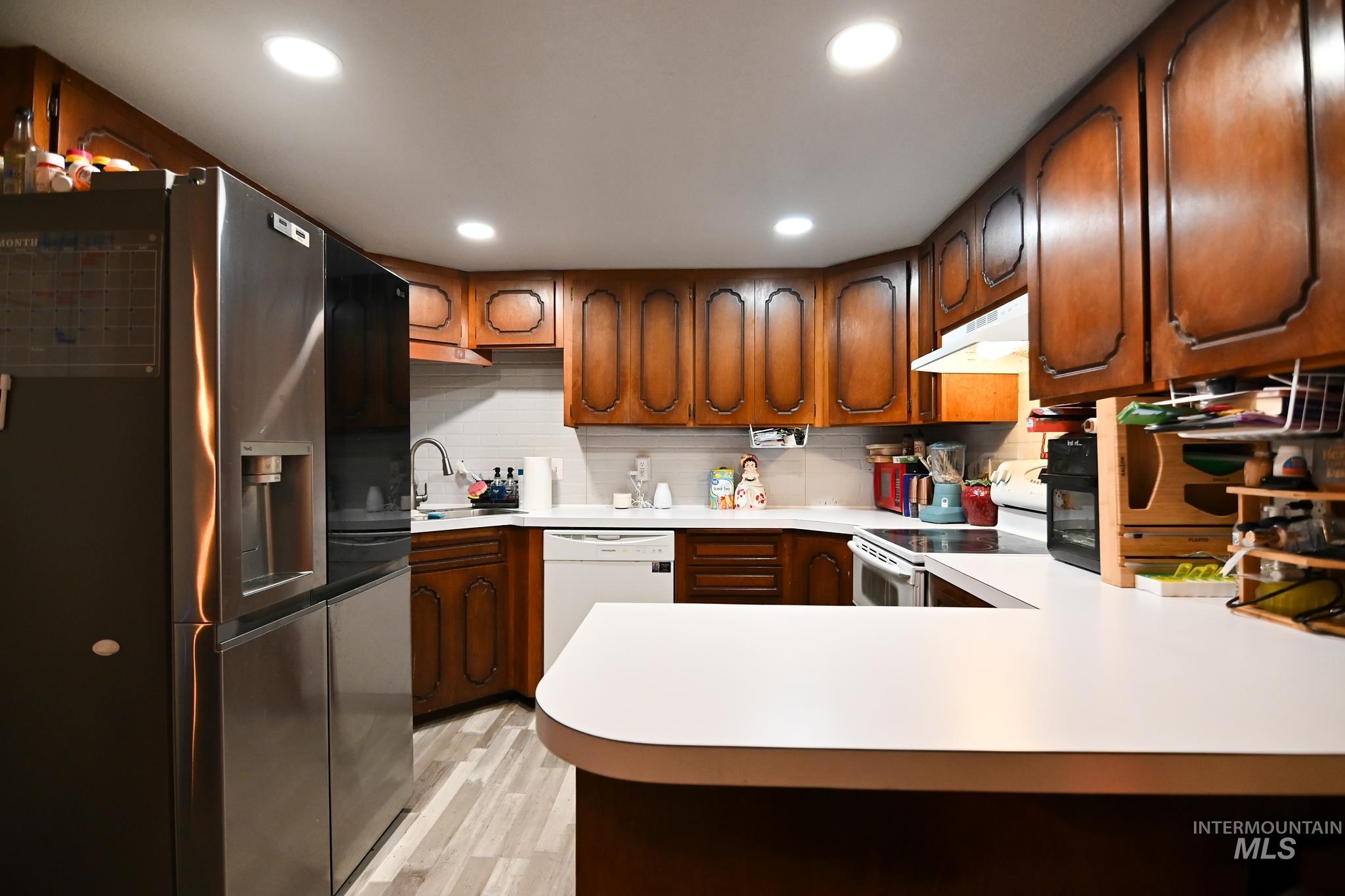 1711 1st Street S, Nampa, Idaho 83651, 2 Bedrooms, 2 Bathrooms, Residential For Sale, Price $199,500,MLS 98968139