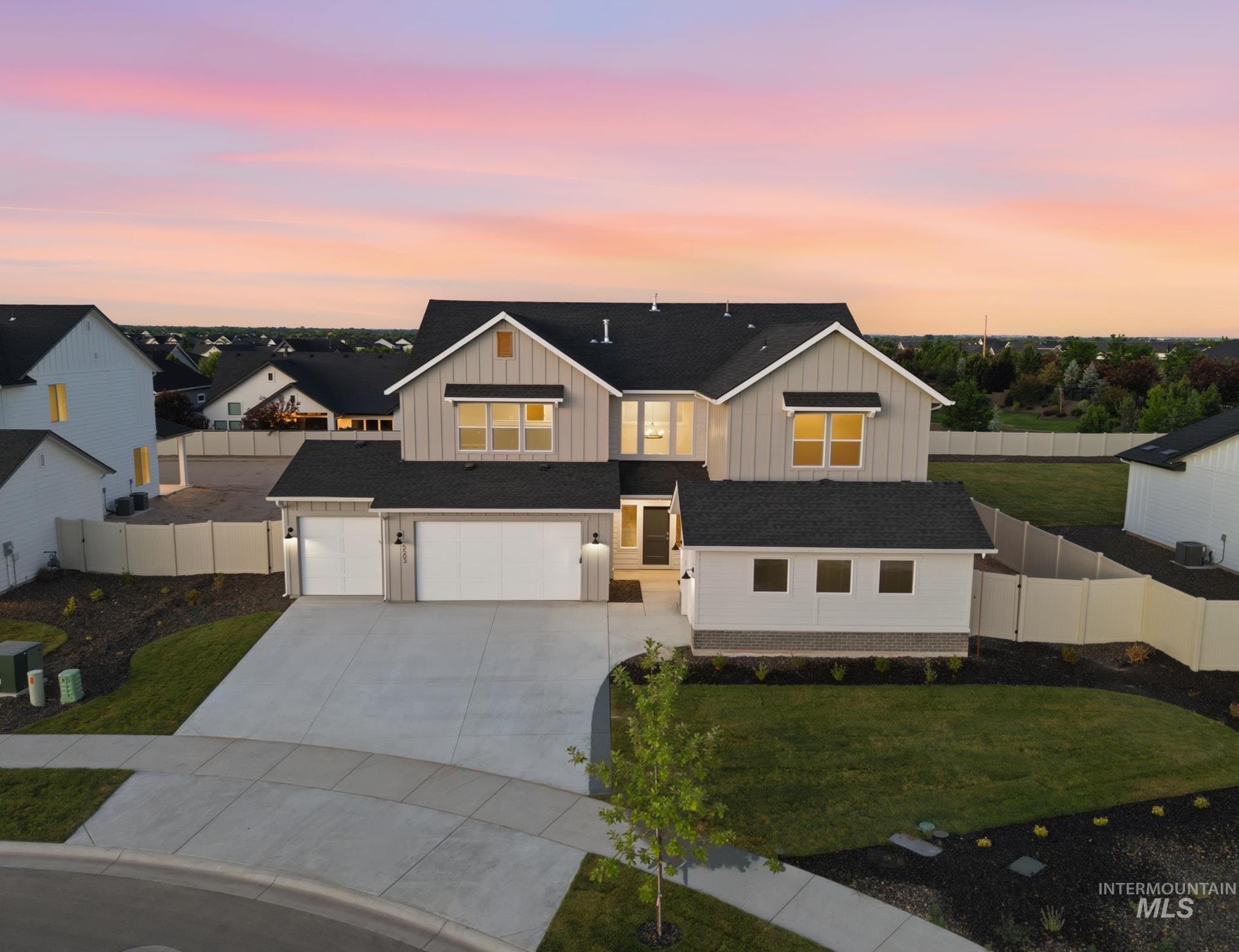 5503 W Yarnell St, Eagle, Idaho 83669, 5 Bedrooms, 4.5 Bathrooms, Residential For Sale, Price $949,990,MLS 98968140