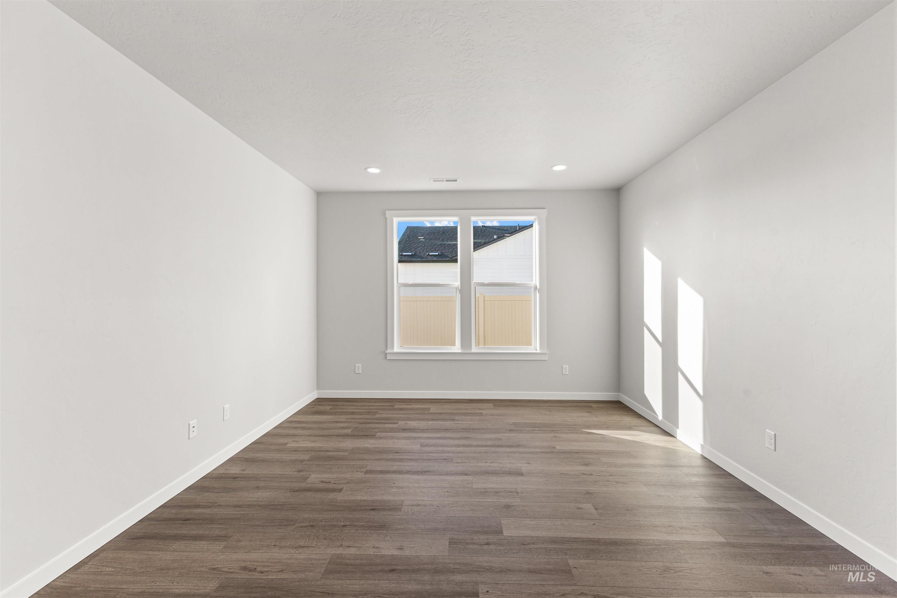 5503 W Yarnell St, Eagle, Idaho 83669, 5 Bedrooms, 4.5 Bathrooms, Residential For Sale, Price $1,159,990, 98968140