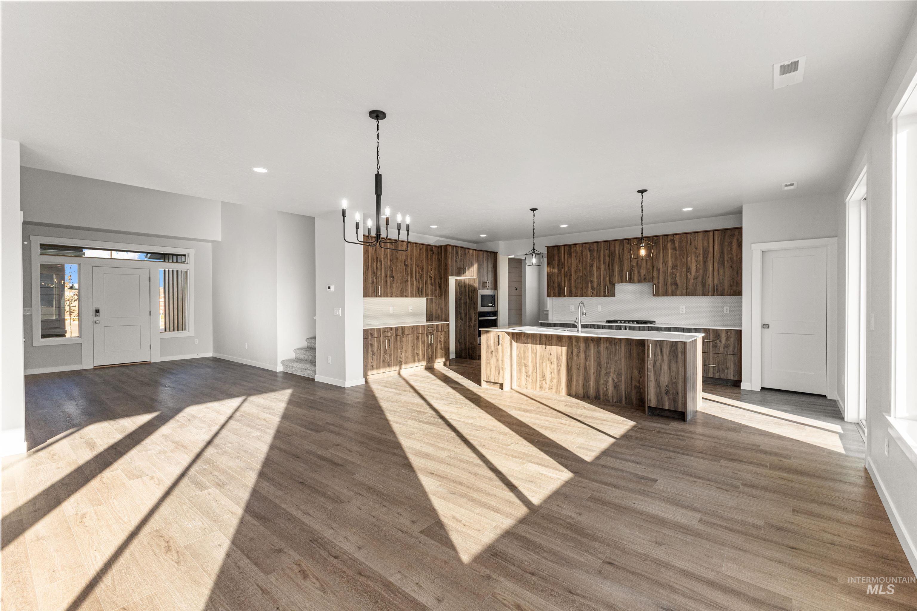 5503 W Yarnell St, Eagle, Idaho 83669, 5 Bedrooms, 4.5 Bathrooms, Residential For Sale, Price $1,159,990, 98968140