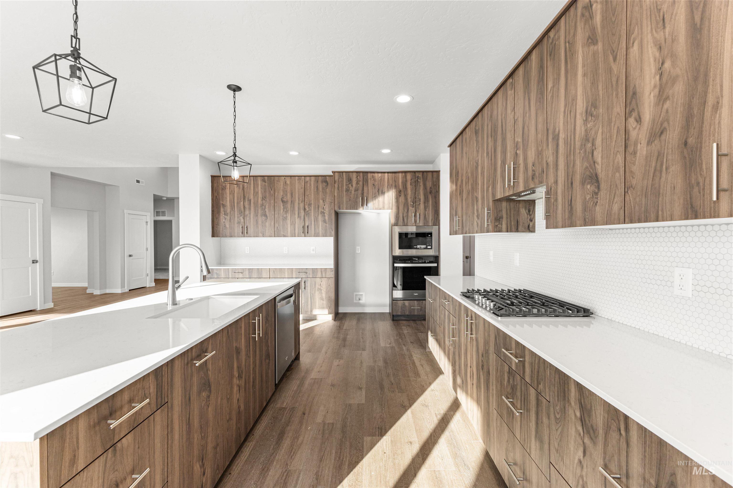 5503 W Yarnell St, Eagle, Idaho 83669, 5 Bedrooms, 4.5 Bathrooms, Residential For Sale, Price $1,174,990,MLS 98968140