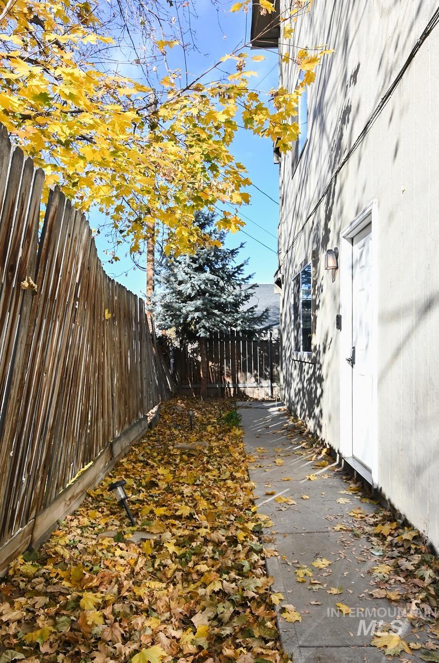 1711 1st Street S., Unit 3, Nampa, Idaho 83651, 2 Bedrooms, 2 Bathrooms, Residential Income For Sale, Price $199,500,MLS 98968141