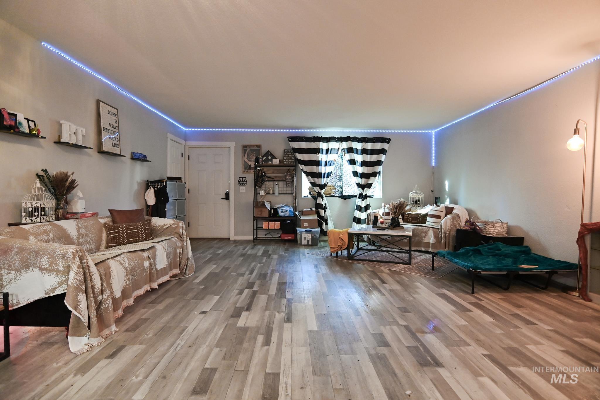 1711 1st Street S., Unit 3, Nampa, Idaho 83651, 2 Bedrooms, 2 Bathrooms, Residential Income For Sale, Price $214,000,MLS 98968141