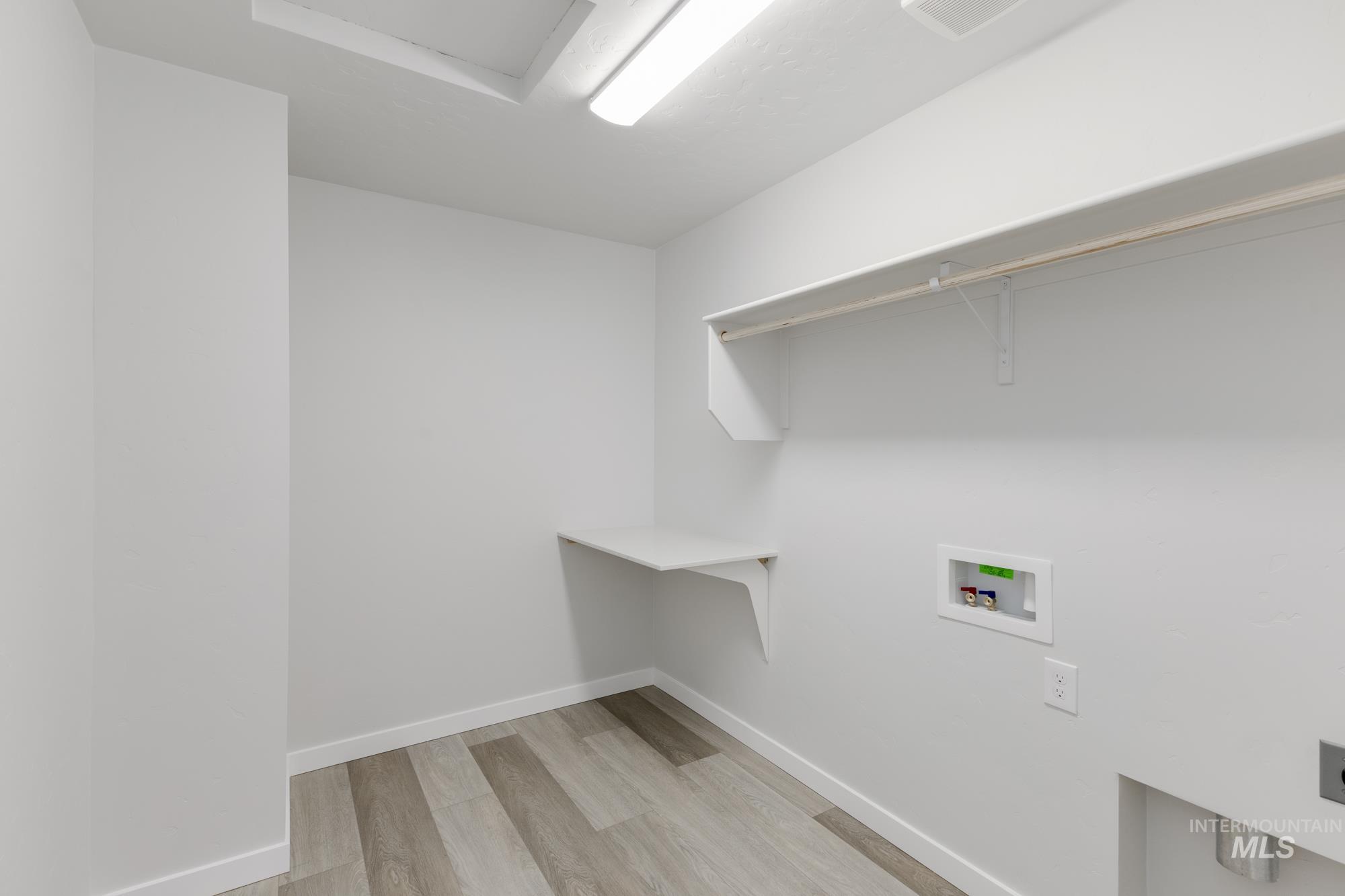 10539 W Teratai St, Star, Idaho 83669, 4 Bedrooms, 2 Bathrooms, Residential For Sale, Price $495,990,MLS 98968143