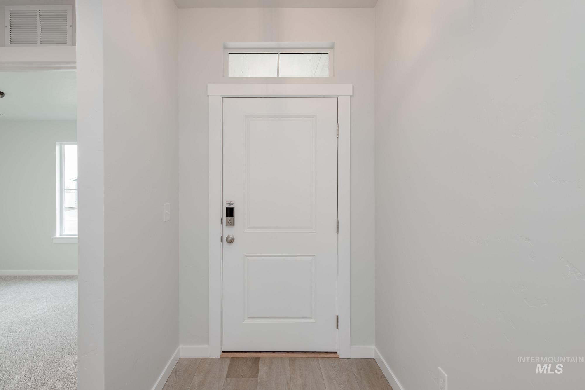 10500 W Teratai St, Star, Idaho 83669, 4 Bedrooms, 2 Bathrooms, Residential For Sale, Price $472,990, 98968146