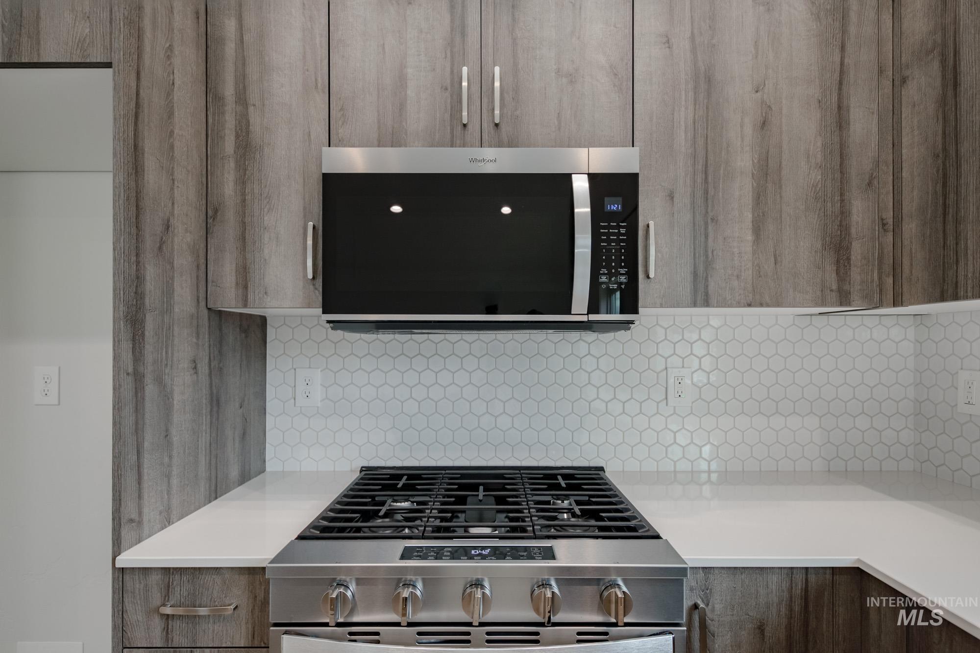 10500 W Teratai St, Star, Idaho 83669, 4 Bedrooms, 2 Bathrooms, Residential For Sale, Price $472,990, 98968146