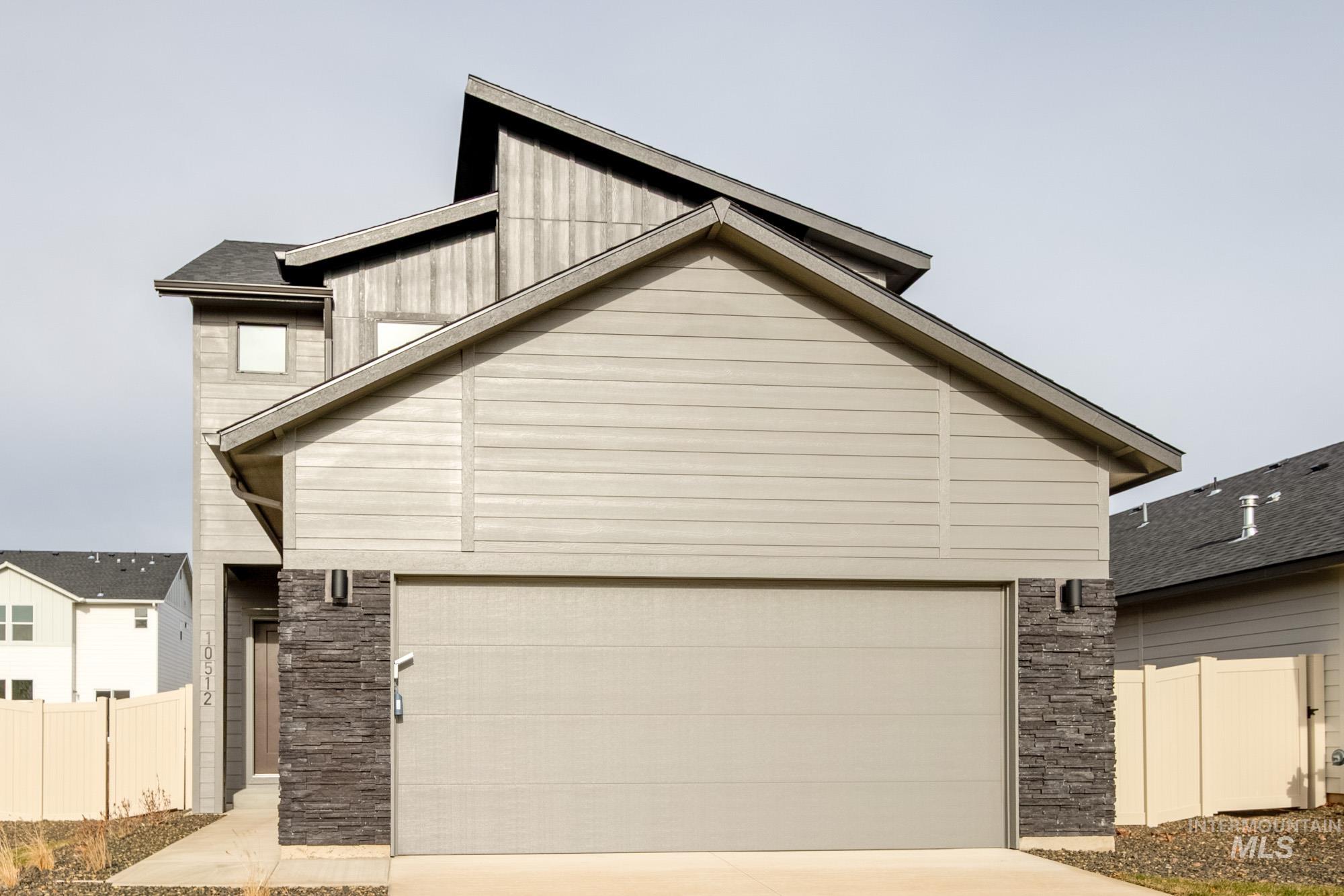 10512 W Teratai St, Star, Idaho 83669, 3 Bedrooms, 2.5 Bathrooms, Residential For Sale, Price $459,990,MLS 98968147