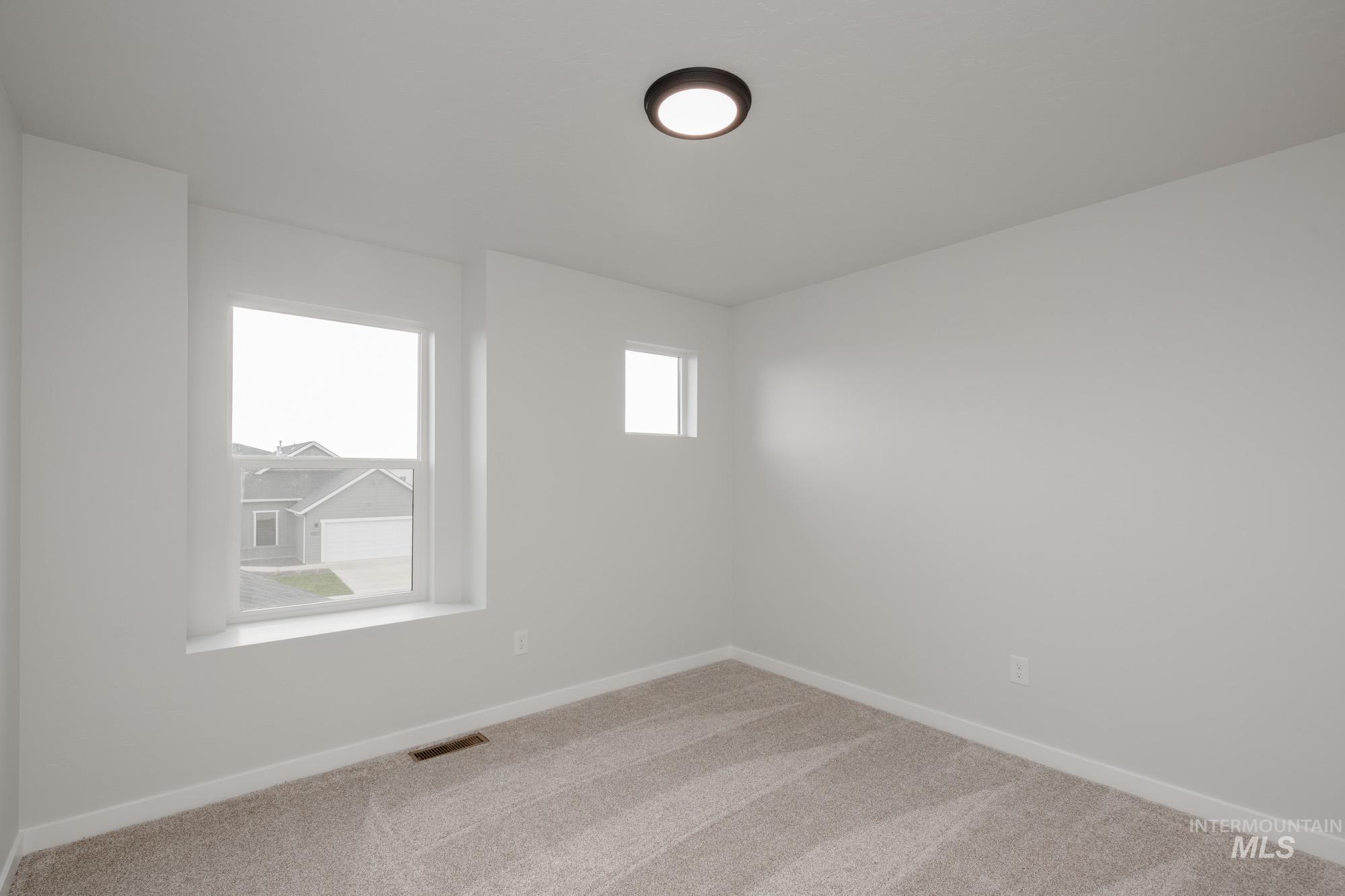 10512 W Teratai St, Star, Idaho 83669, 3 Bedrooms, 2.5 Bathrooms, Residential For Sale, Price $459,990,MLS 98968147