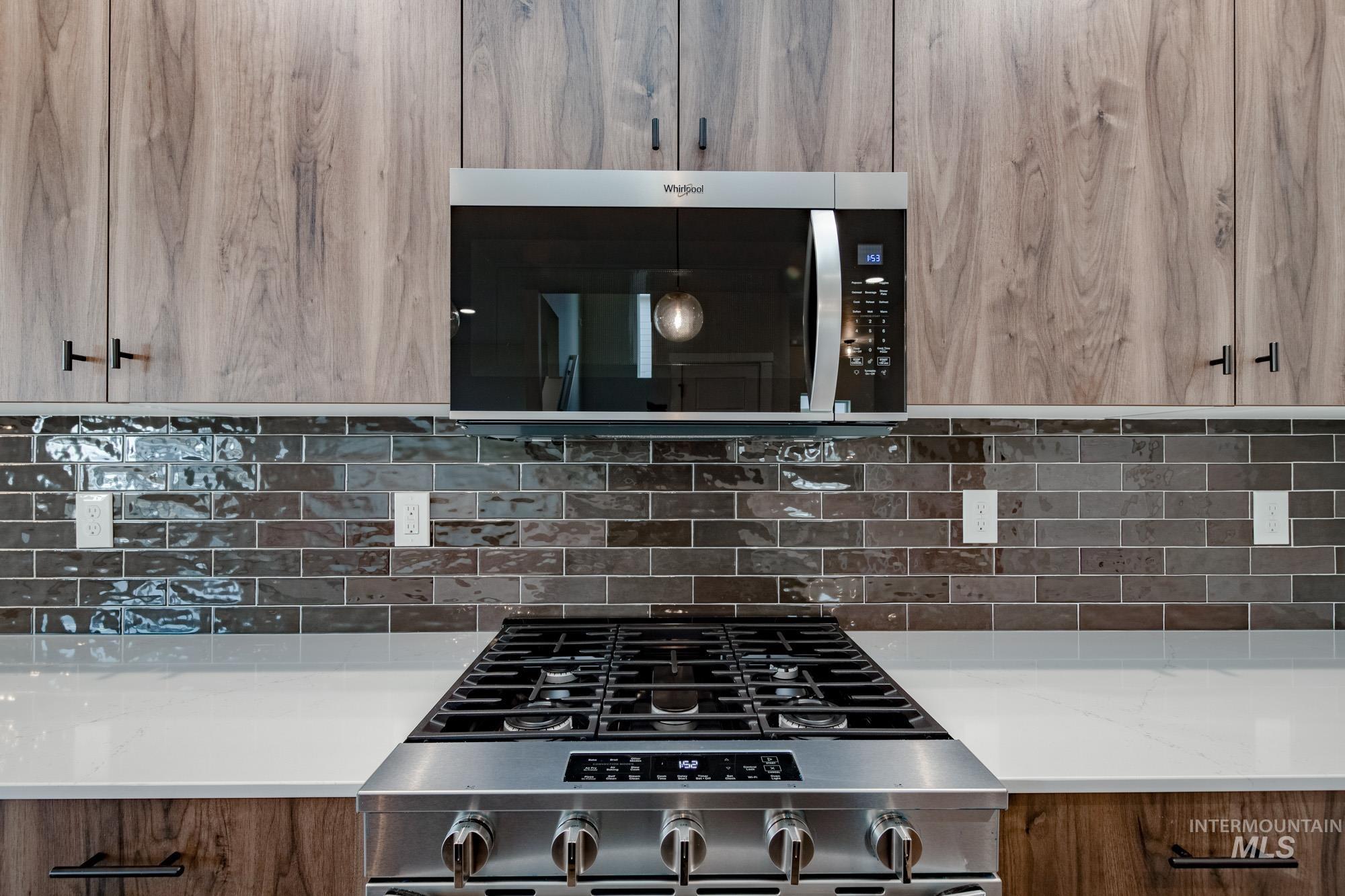 10512 W Teratai St, Star, Idaho 83669, 3 Bedrooms, 2.5 Bathrooms, Residential For Sale, Price $459,990, 98968147