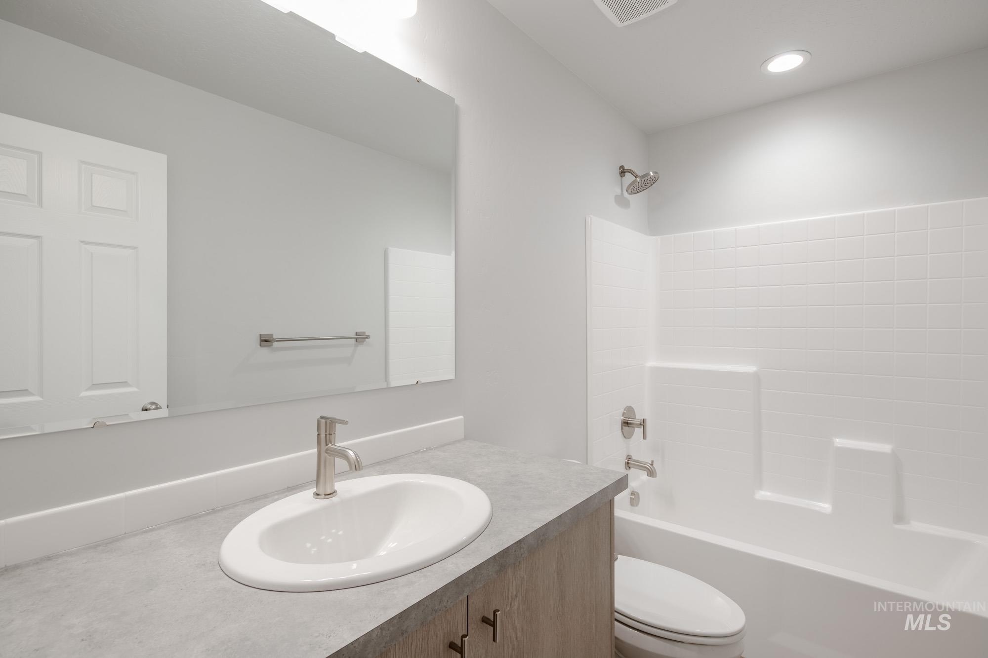 1722 Old Mill St, Middleton, Idaho 83644, 4 Bedrooms, 2 Bathrooms, Residential For Sale, Price $454,990,MLS 98968150