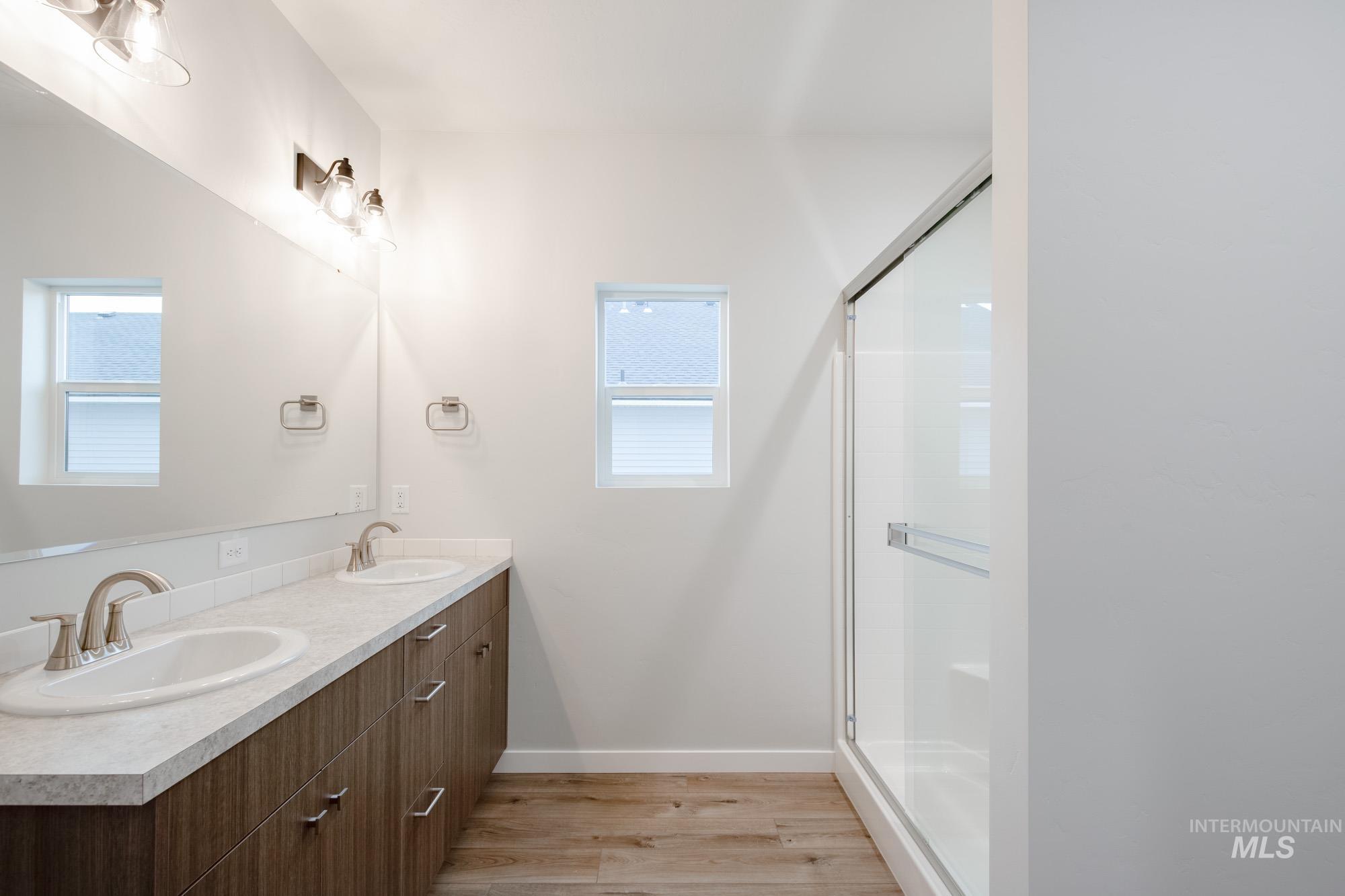 1725 Webb Brook St, Middleton, Idaho 83644, 4 Bedrooms, 2 Bathrooms, Residential For Sale, Price $464,990, 98968151