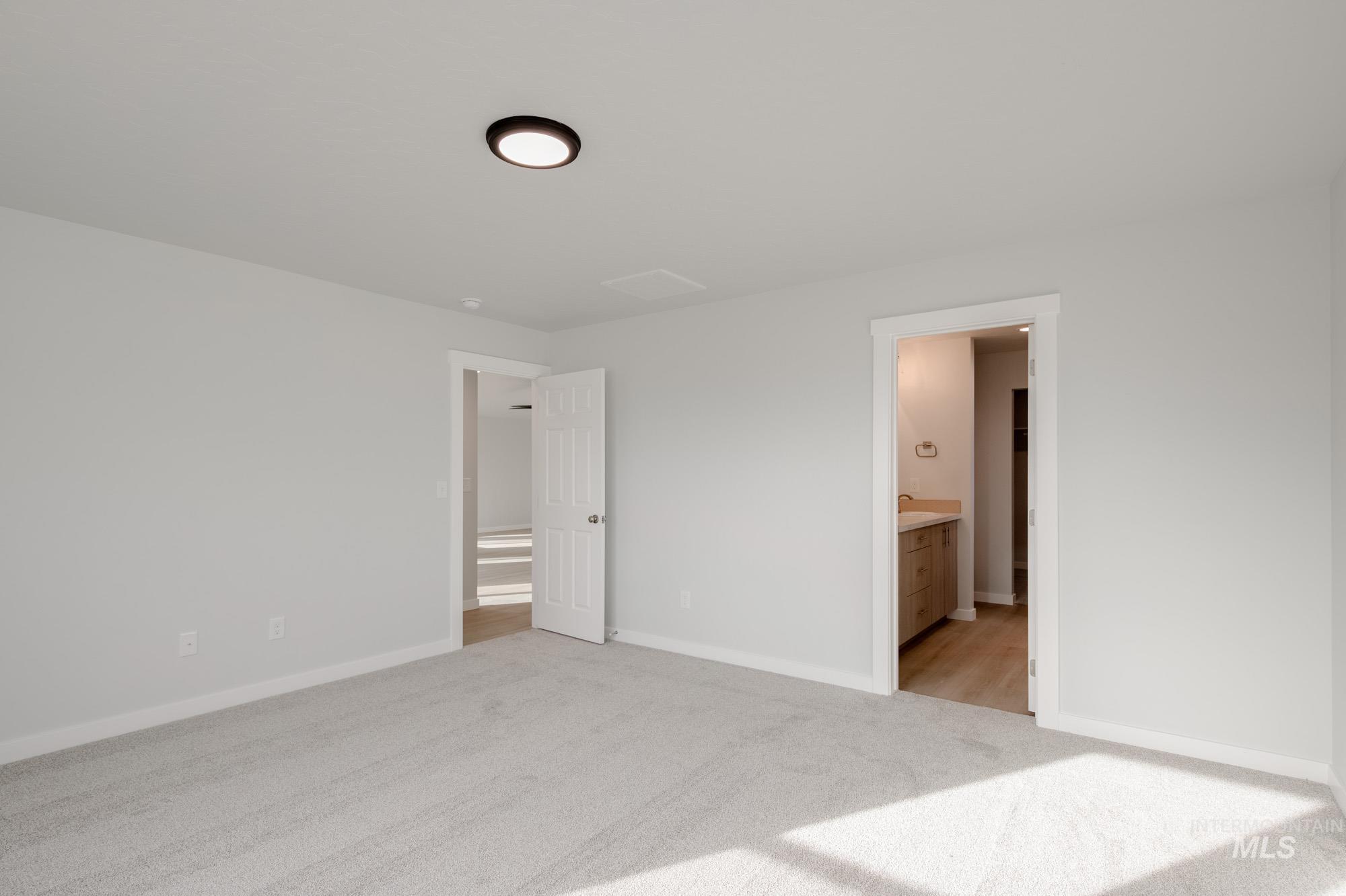 9123 W Violet St, Nampa, Idaho 83687, 4 Bedrooms, 2 Bathrooms, Residential For Sale, Price $444,990,MLS 98968156