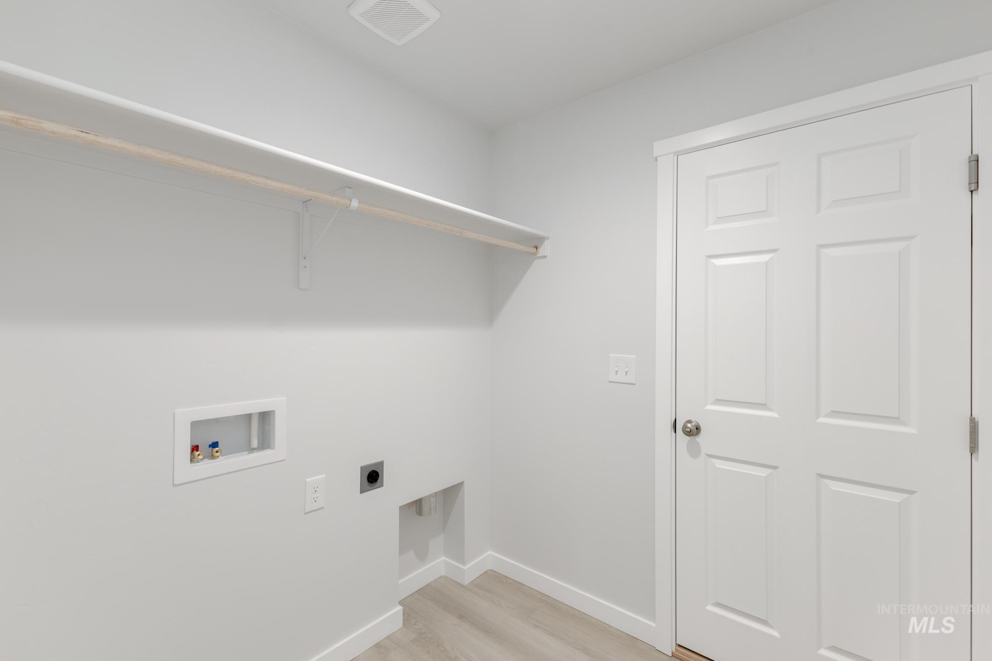 7178 E Shields Dr, Nampa, Idaho 83687, 3 Bedrooms, 2 Bathrooms, Residential For Sale, Price $414,990,MLS 98968161