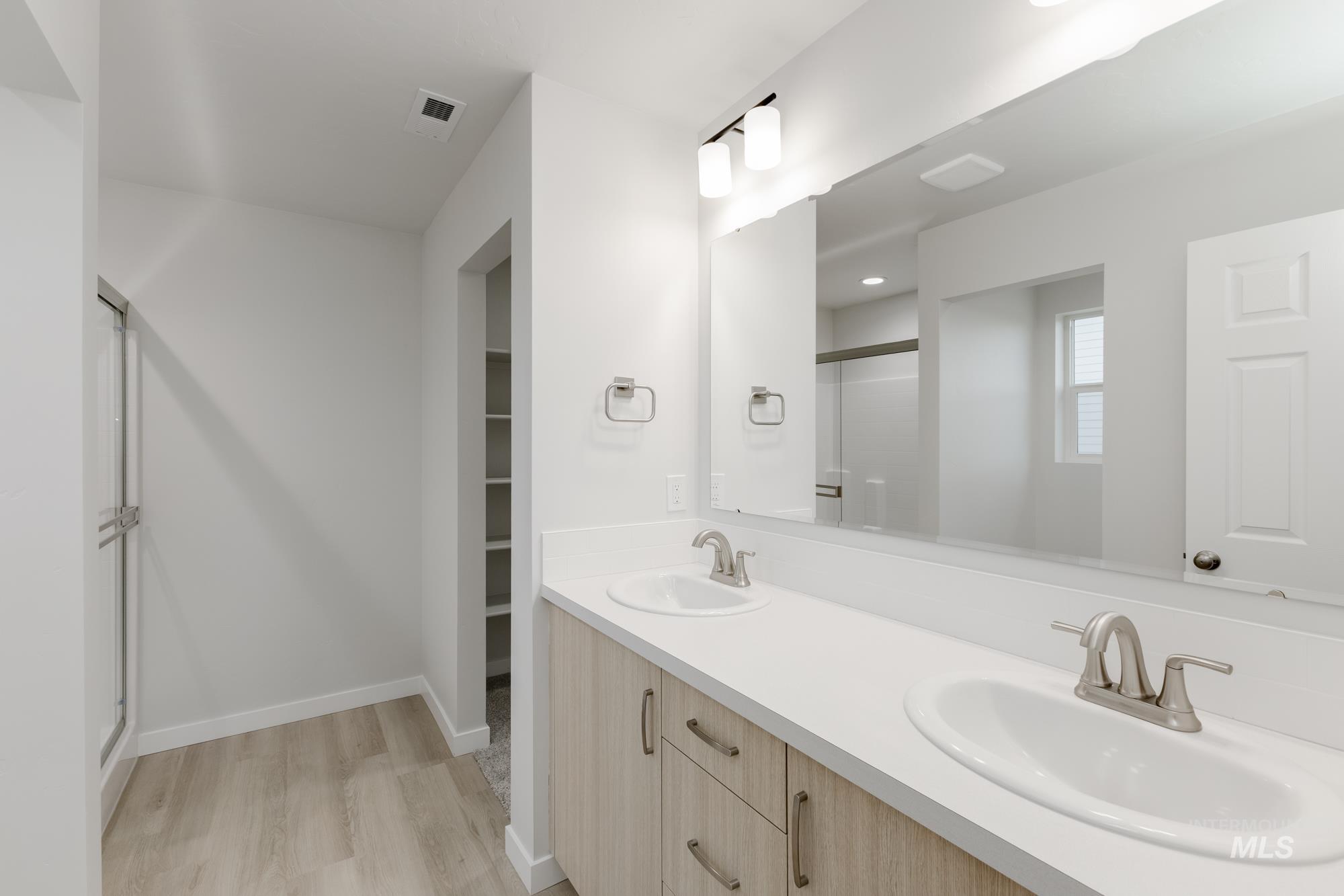 7178 E Shields Dr, Nampa, Idaho 83687, 3 Bedrooms, 2 Bathrooms, Residential For Sale, Price $414,990,MLS 98968161