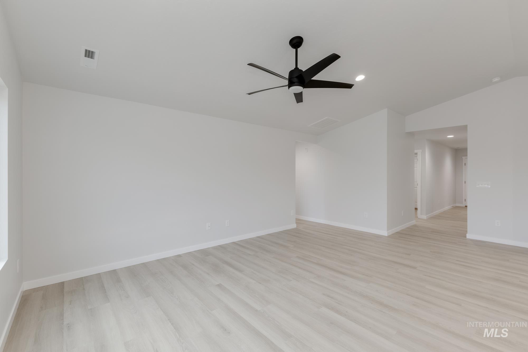 7178 E Shields Dr, Nampa, Idaho 83687, 3 Bedrooms, 2 Bathrooms, Residential For Sale, Price $414,990,MLS 98968161