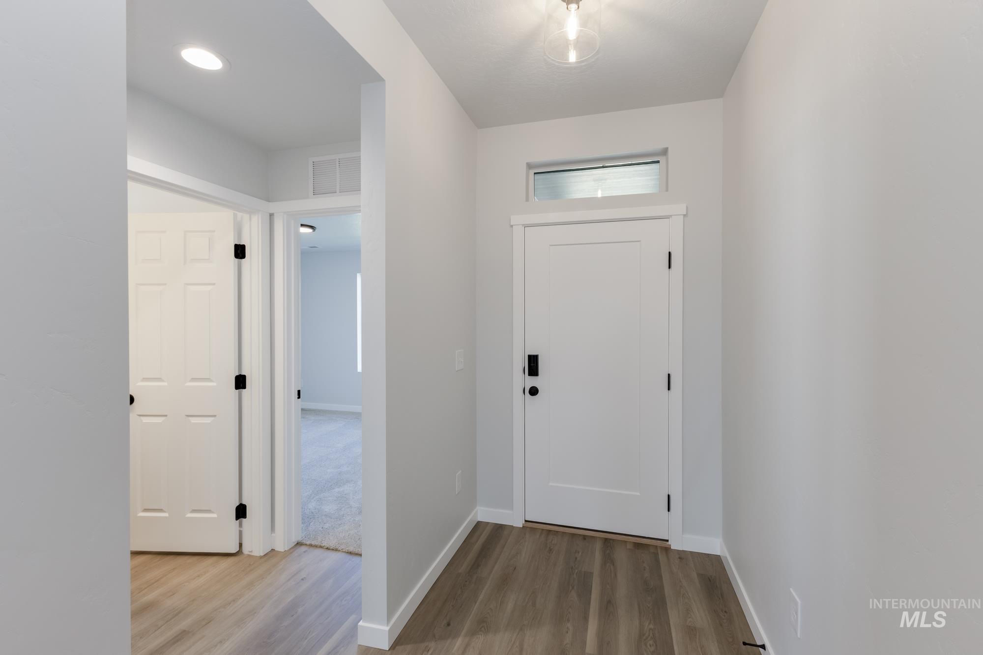 3768 E Jamestown Dr, Nampa, Idaho 83686, 4 Bedrooms, 2 Bathrooms, Residential For Sale, Price $420,990,MLS 98968163