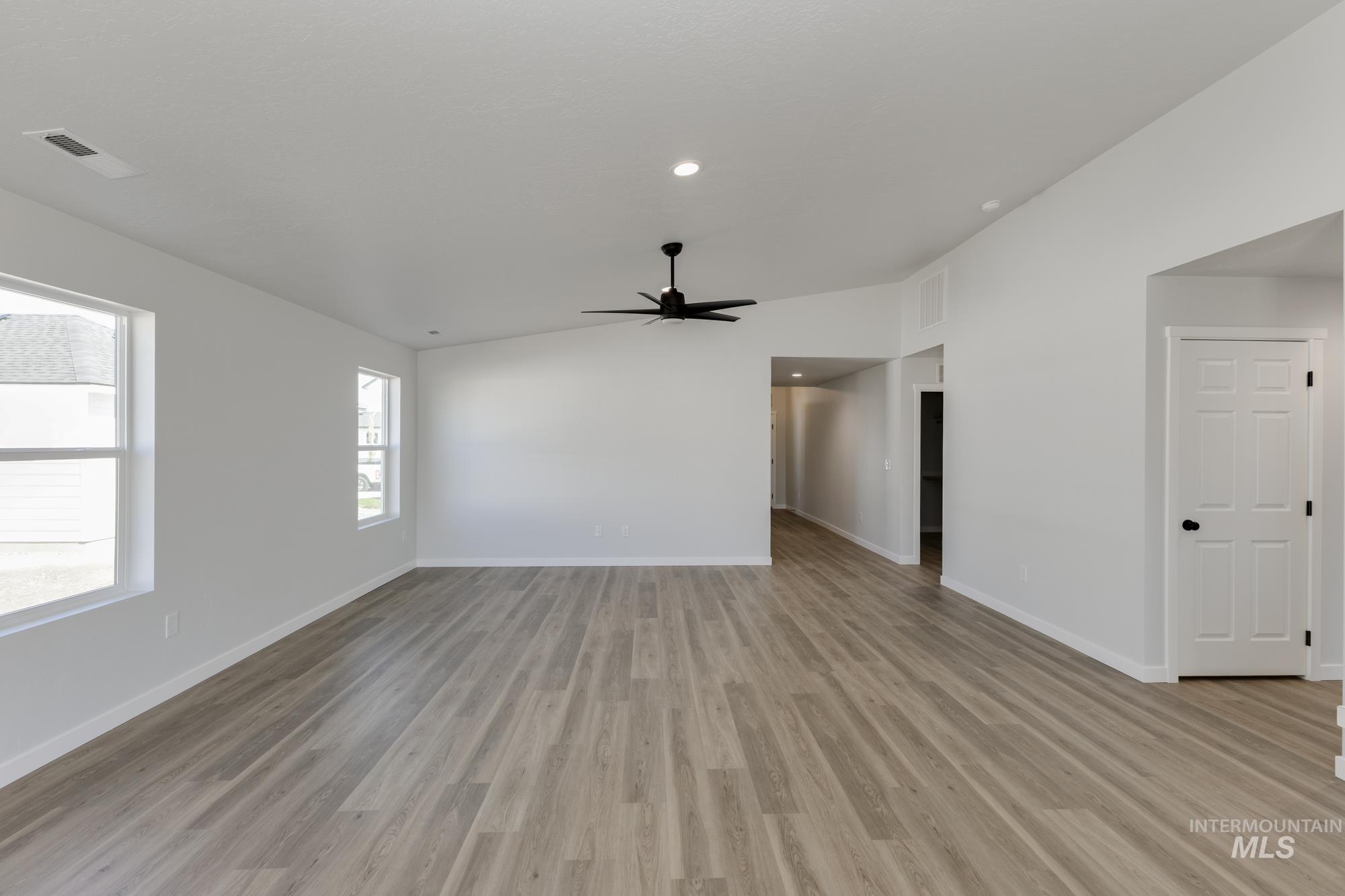 3768 E Jamestown Dr, Nampa, Idaho 83686, 4 Bedrooms, 2 Bathrooms, Residential For Sale, Price $420,990,MLS 98968163