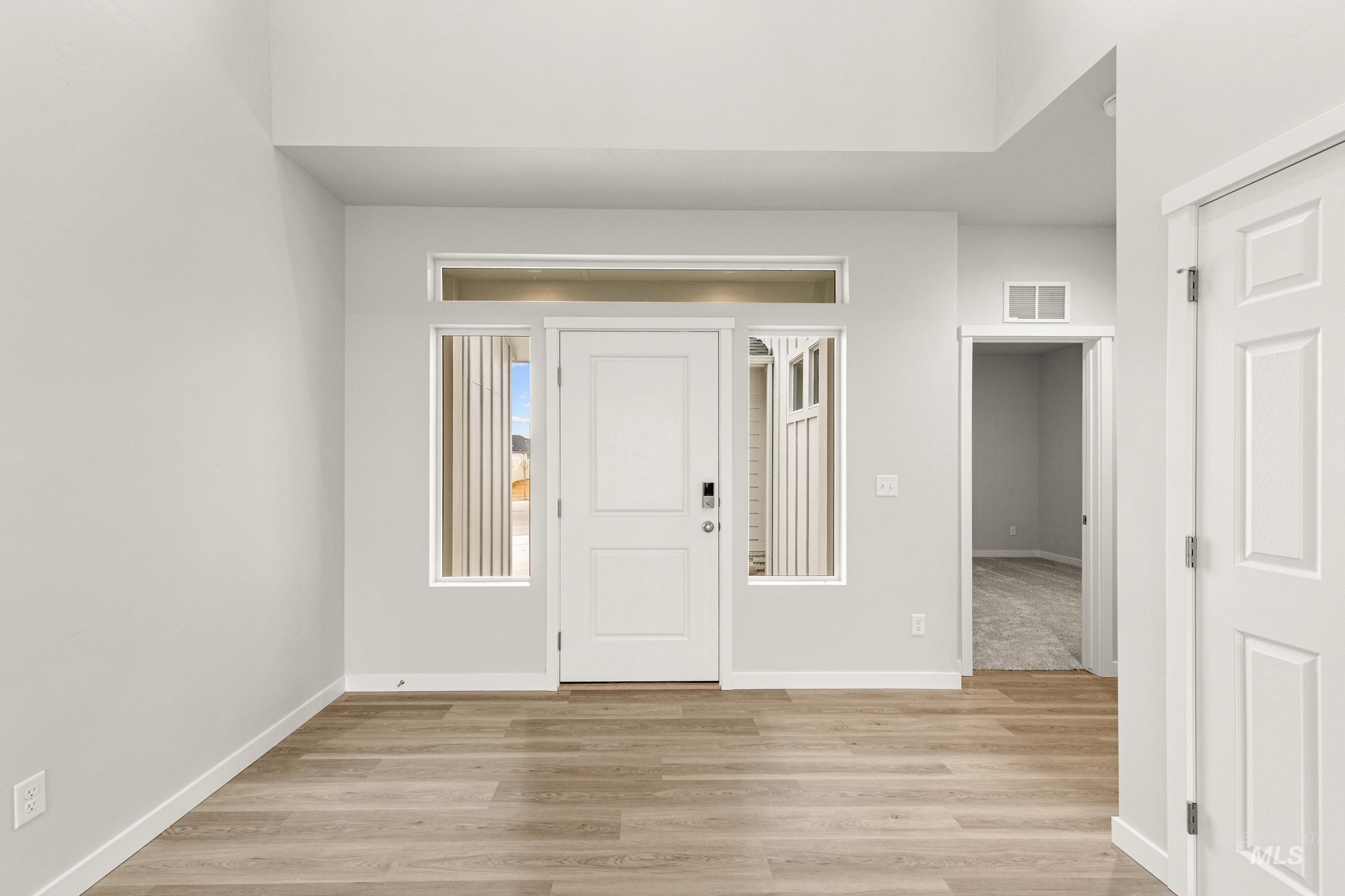 3822 E Jamestown Dr, Nampa, Idaho 83686, 5 Bedrooms, 4.5 Bathrooms, Residential For Sale, Price $674,990, 98968164