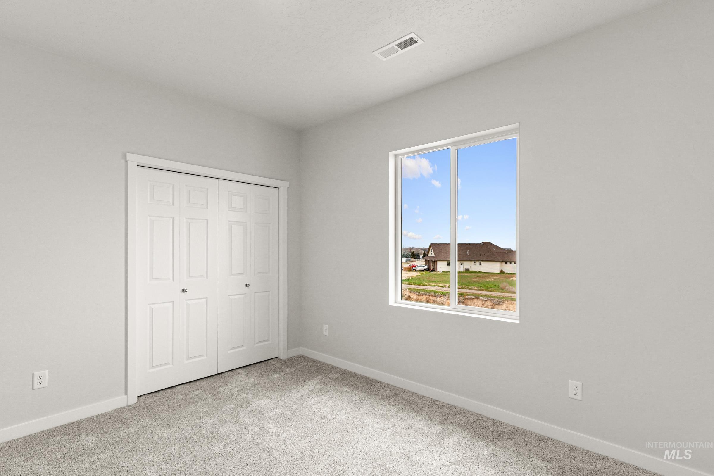 3822 E Jamestown Dr, Nampa, Idaho 83686, 5 Bedrooms, 4.5 Bathrooms, Residential For Sale, Price $674,990, 98968164